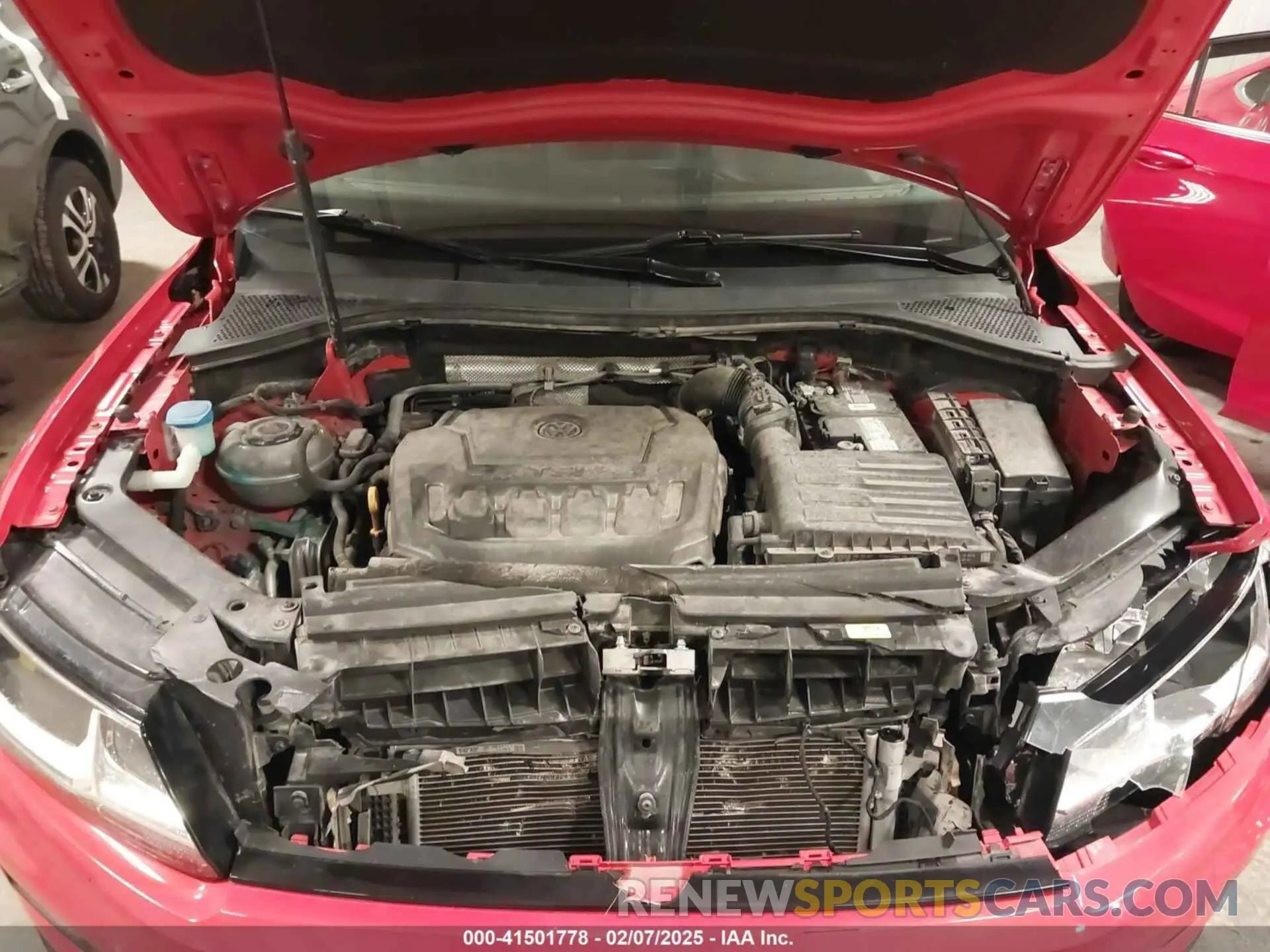 10 fotografías del automóvil dañado 3VV0B7AX3KM075498 VOLKSWAGEN TIGUAN 2019