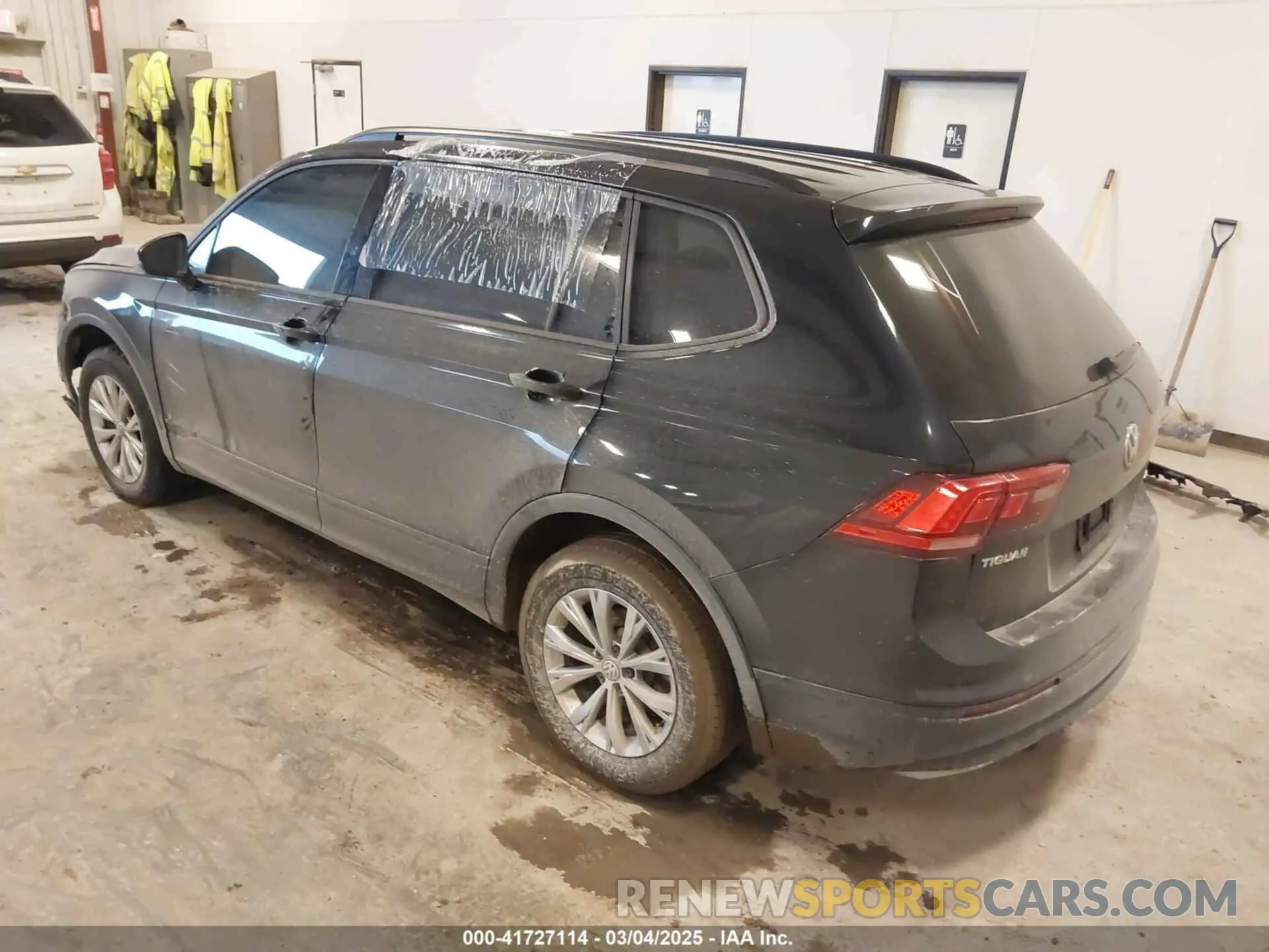 3 fotografías del automóvil dañado 3VV0B7AX3KM182311 VOLKSWAGEN TIGUAN 2019
