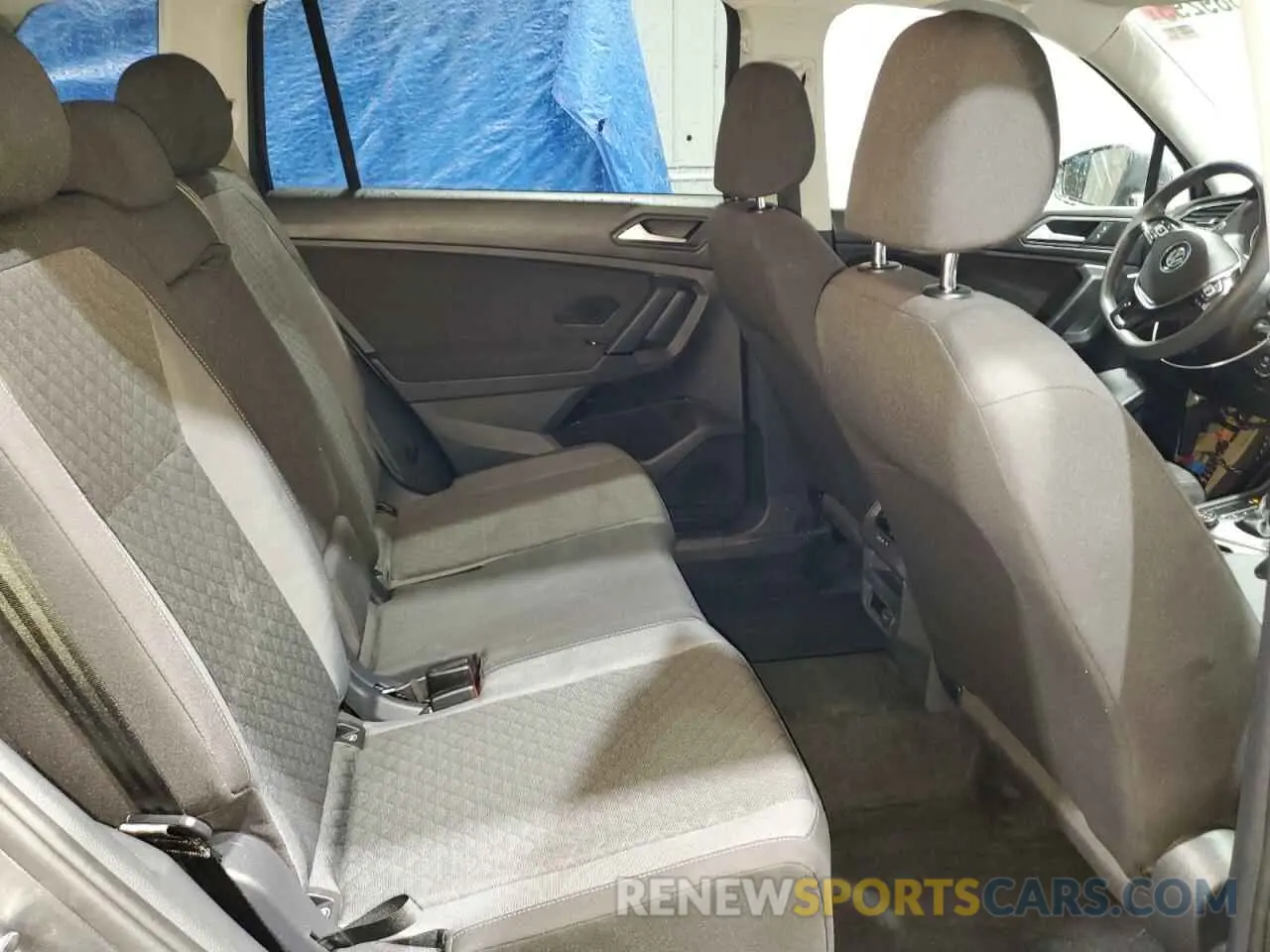 11 fotografías del automóvil dañado 3VV0B7AX4KM026679 VOLKSWAGEN TIGUAN 2019
