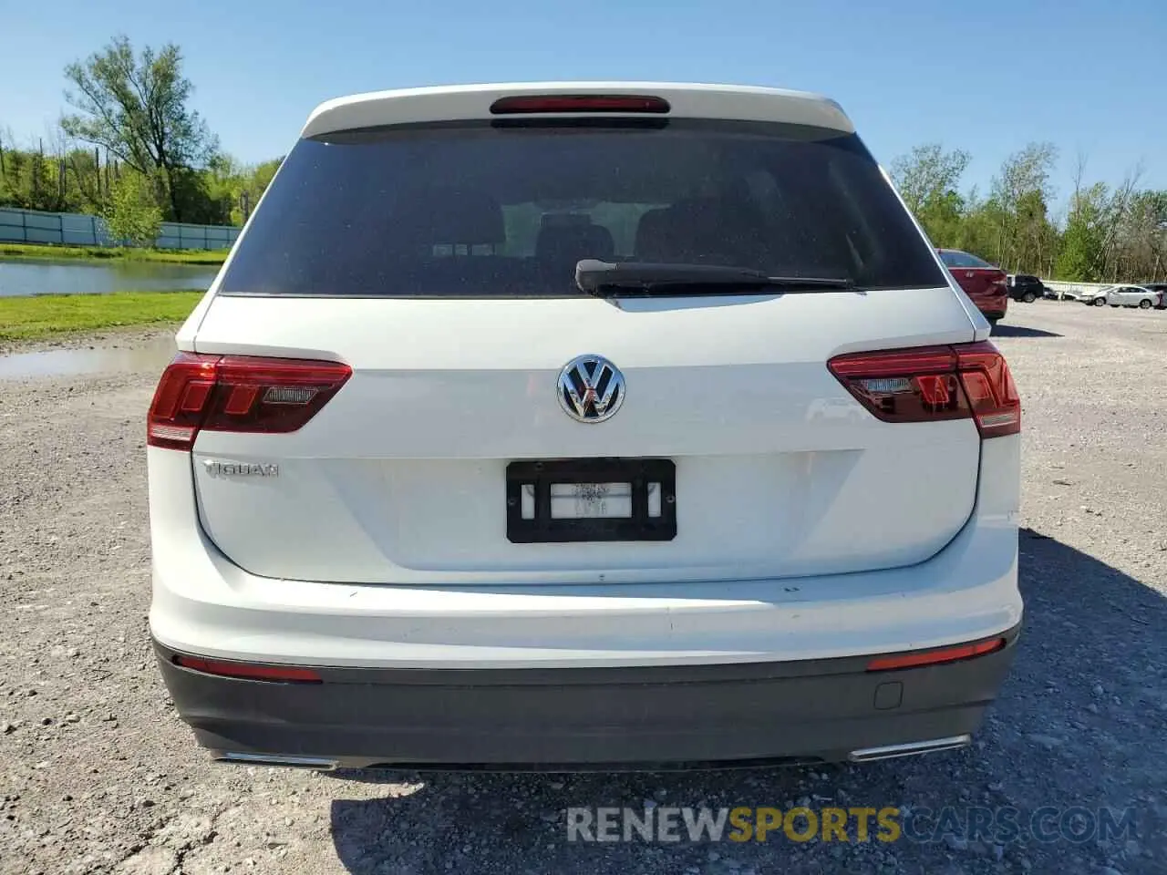 6 fotografías del automóvil dañado 3VV0B7AX5KM020325 VOLKSWAGEN TIGUAN 2019