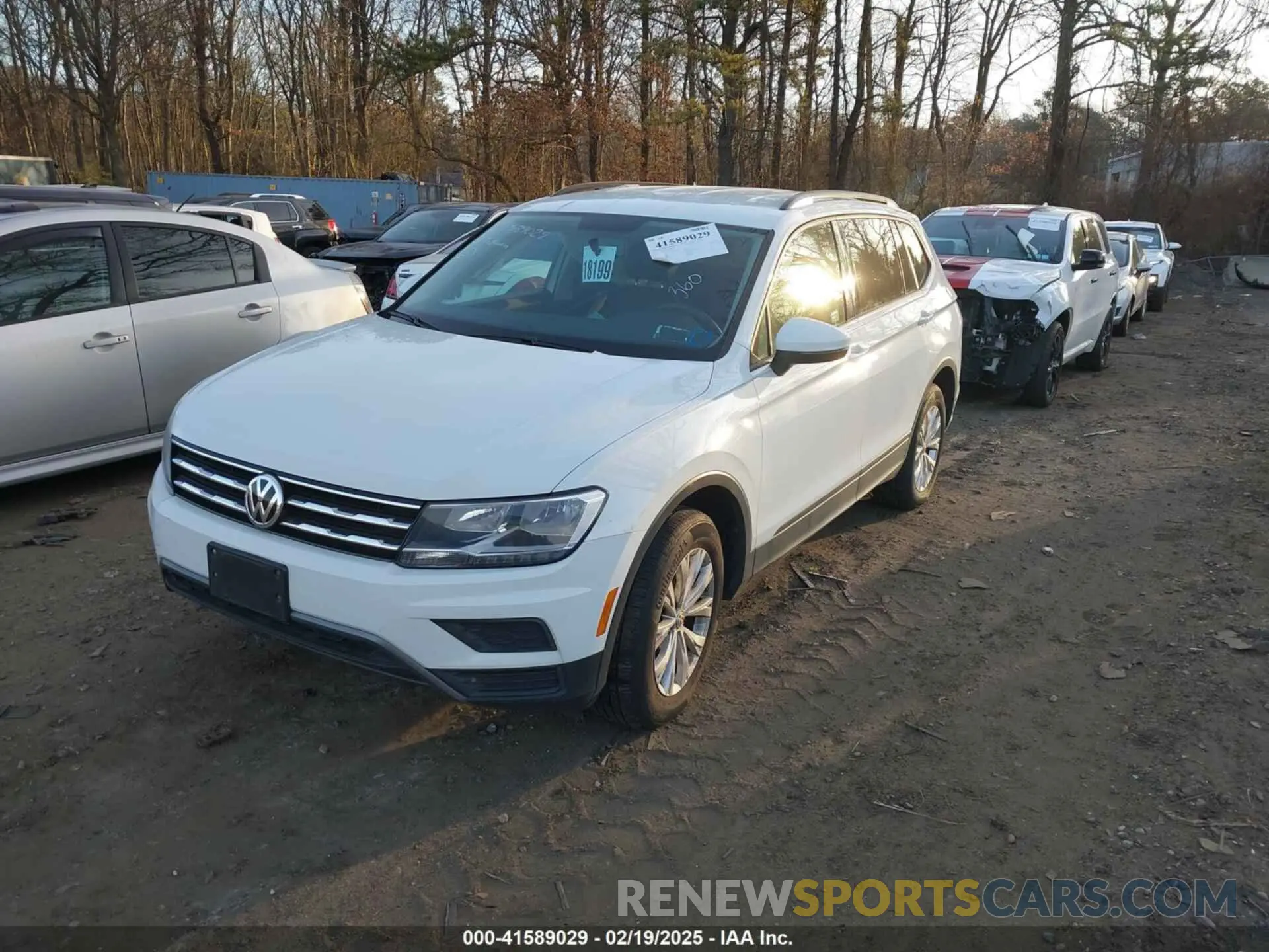 2 fotografías del automóvil dañado 3VV0B7AX6KM195490 VOLKSWAGEN TIGUAN 2019
