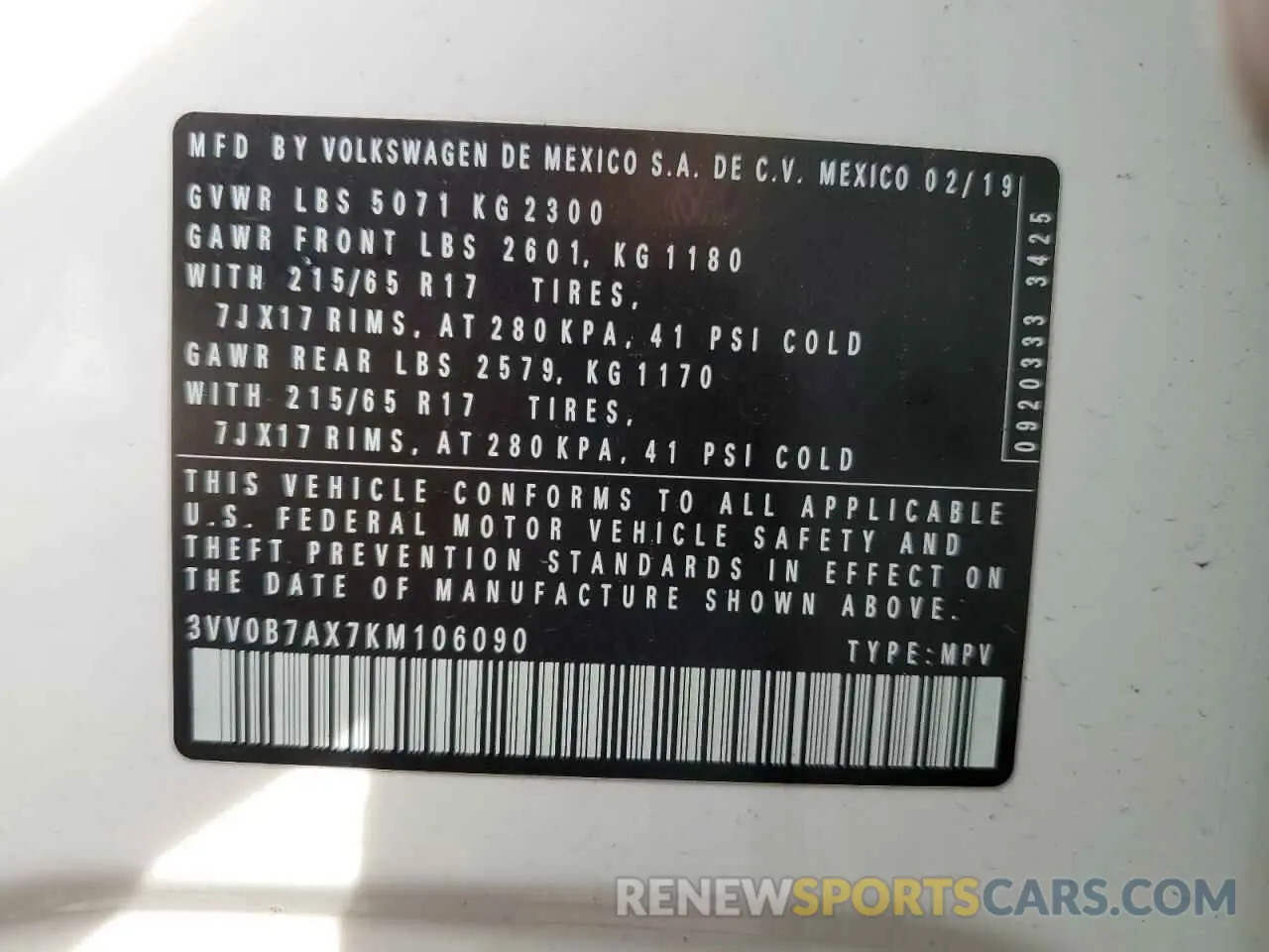 13 fotografías del automóvil dañado 3VV0B7AX7KM106090 VOLKSWAGEN TIGUAN 2019