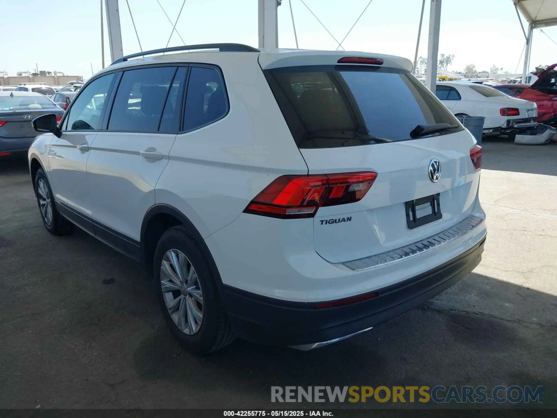 3 fotografías del automóvil dañado 3VV1B7AX2KM176326 VOLKSWAGEN TIGUAN 2019