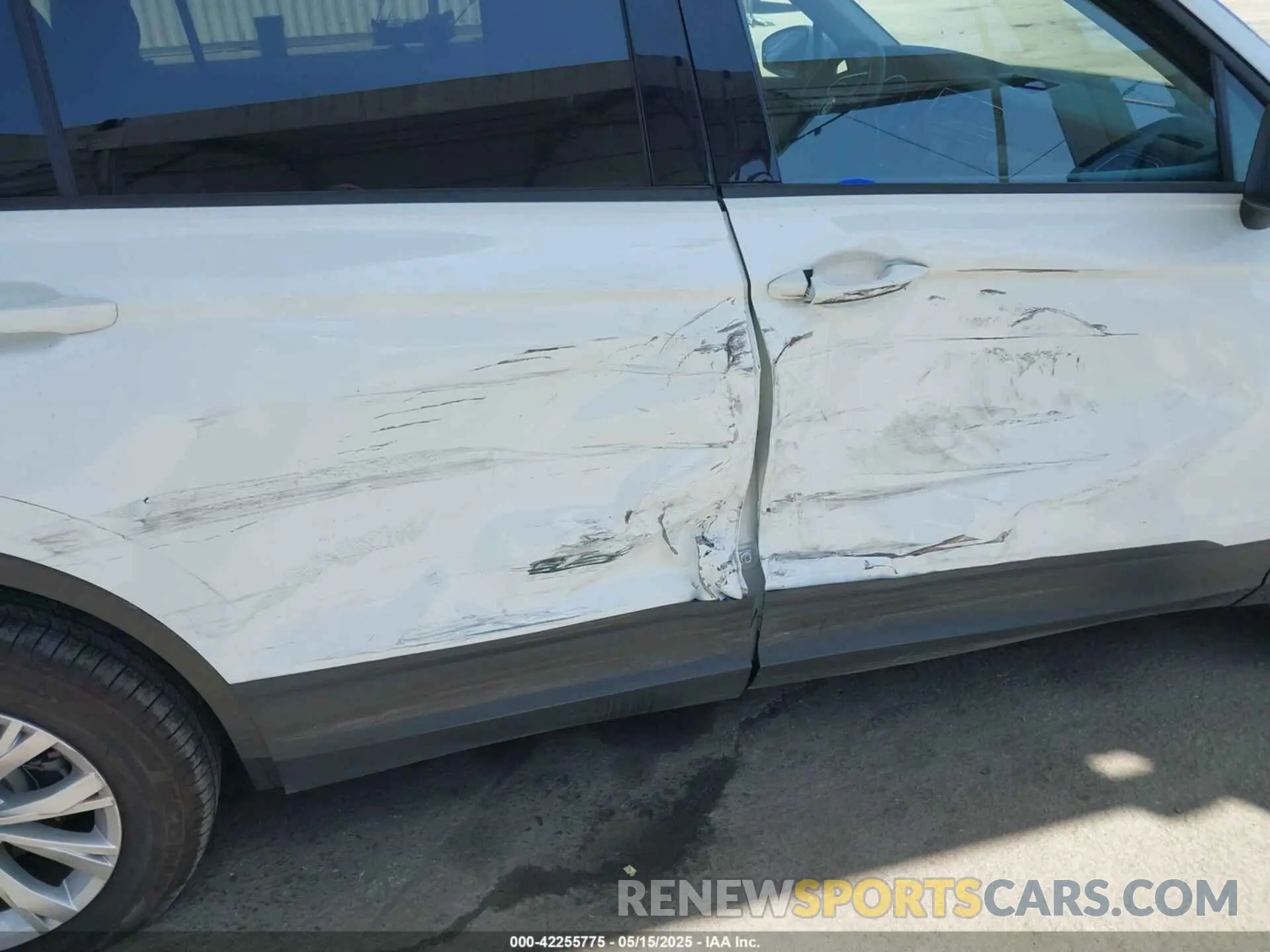 6 fotografías del automóvil dañado 3VV1B7AX2KM176326 VOLKSWAGEN TIGUAN 2019