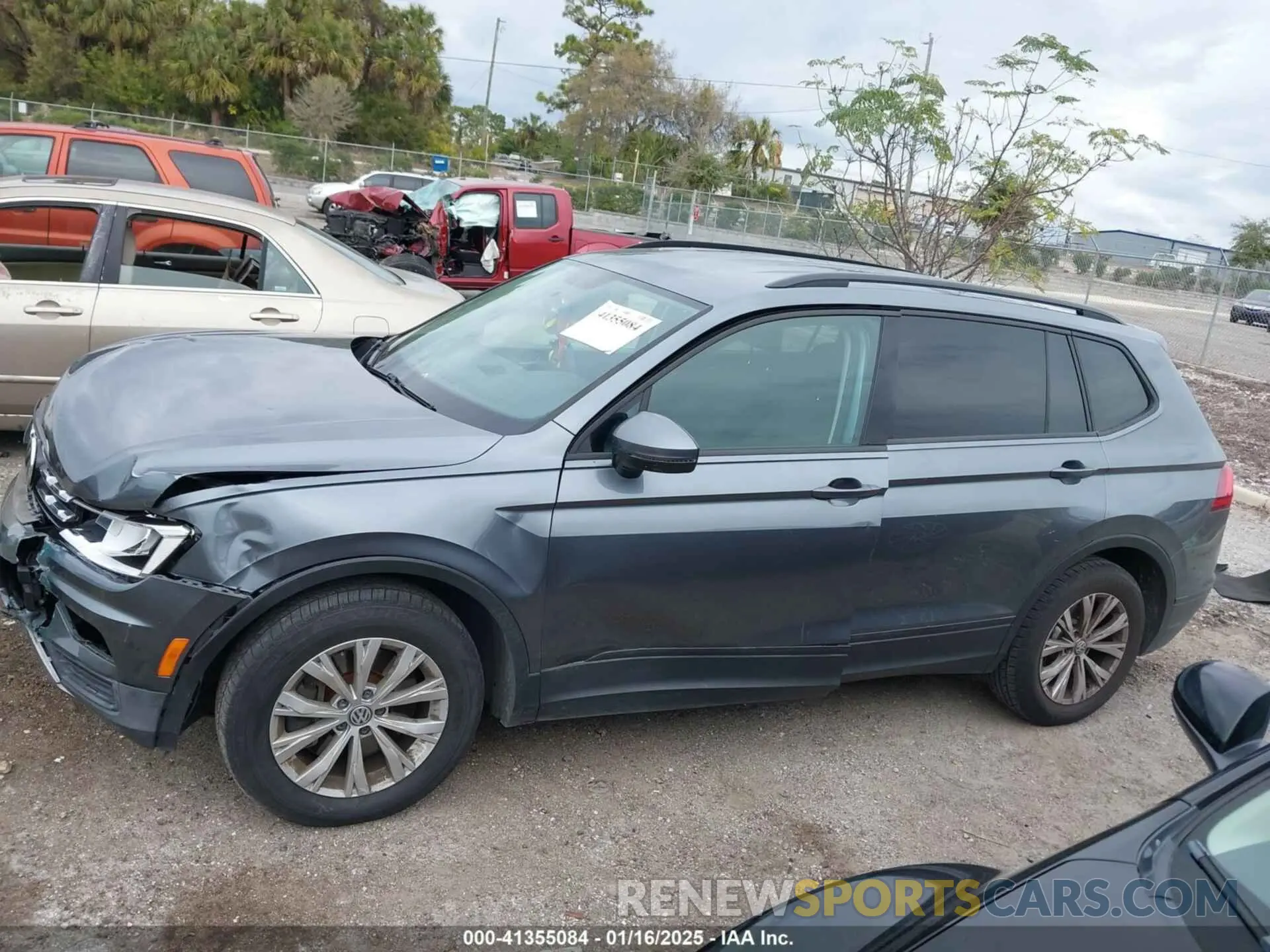 14 fotografías del automóvil dañado 3VV1B7AX3KM047494 VOLKSWAGEN TIGUAN 2019