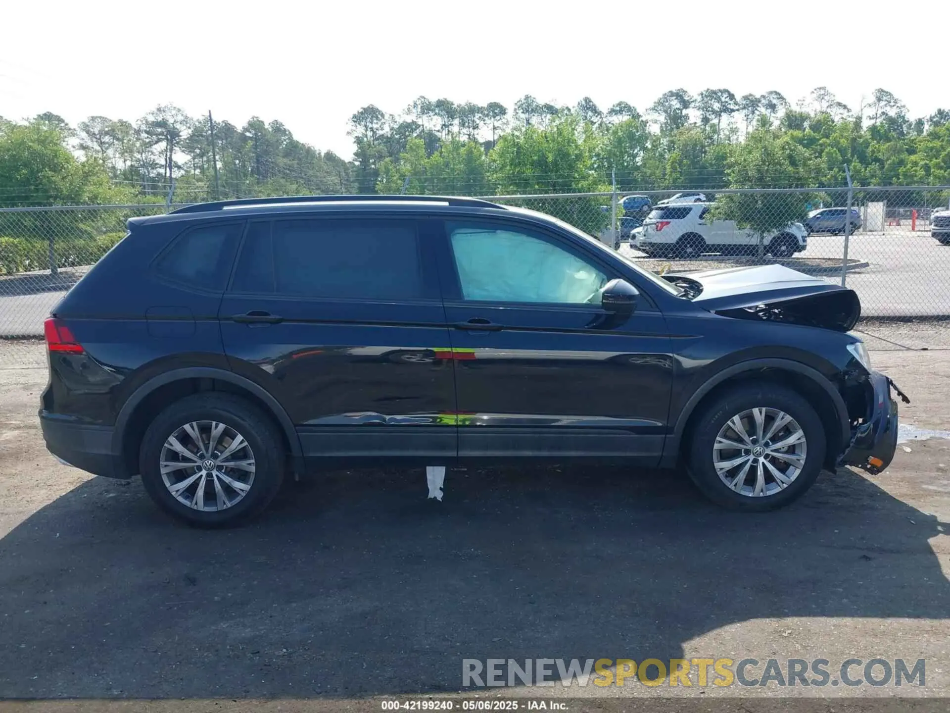 13 fotografías del automóvil dañado 3VV1B7AX8KM048544 VOLKSWAGEN TIGUAN 2019