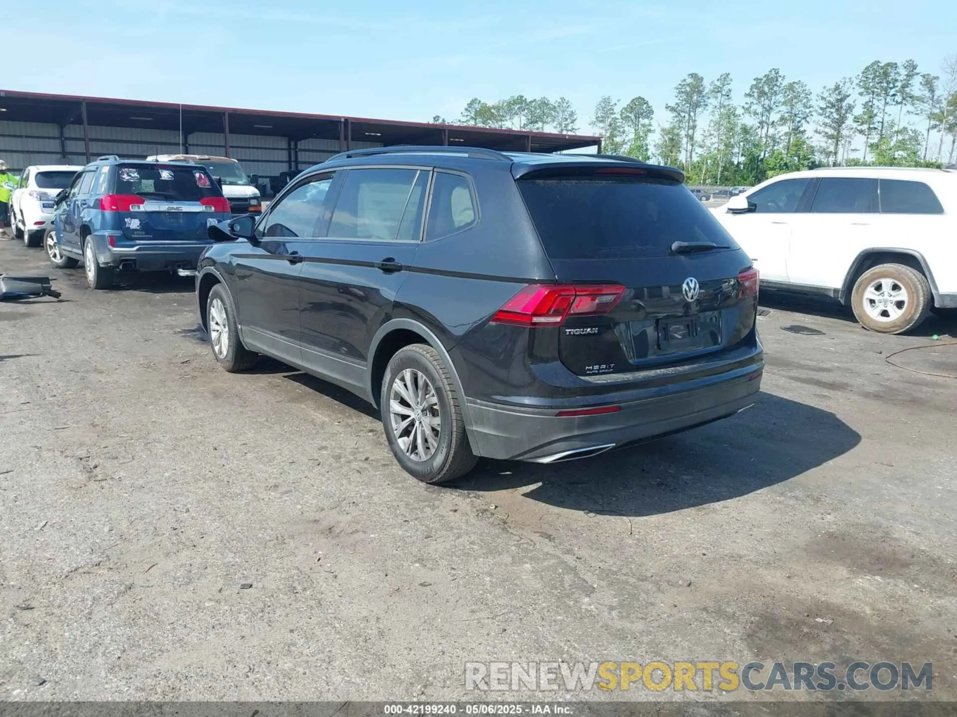 3 fotografías del automóvil dañado 3VV1B7AX8KM048544 VOLKSWAGEN TIGUAN 2019