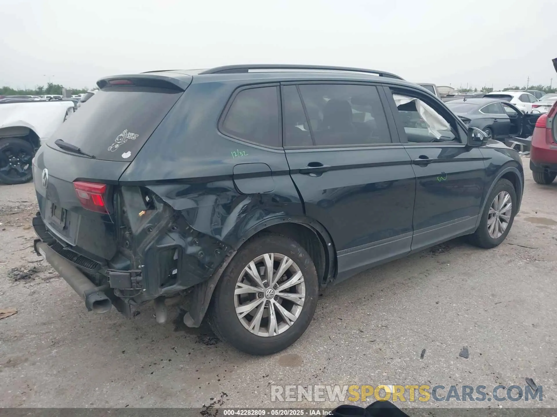 4 fotografías del automóvil dañado 3VV1B7AXXKM002312 VOLKSWAGEN TIGUAN 2019