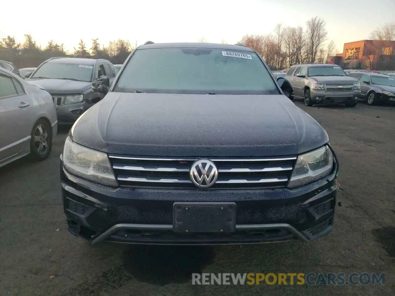 5 fotografías del automóvil dañado 3VV2B7AX0KM005529 VOLKSWAGEN TIGUAN 2019