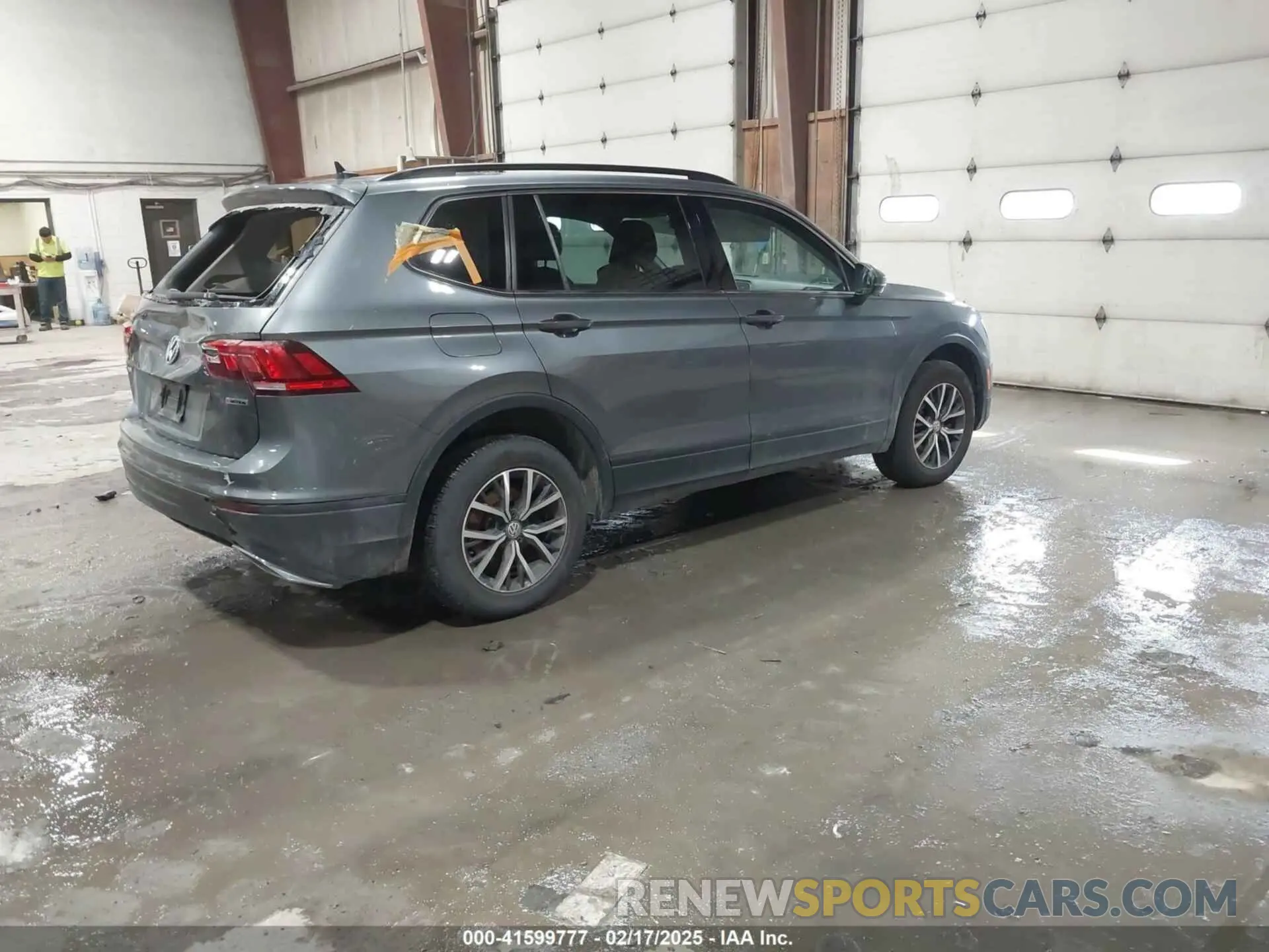 4 fotografías del automóvil dañado 3VV2B7AX0KM098259 VOLKSWAGEN TIGUAN 2019