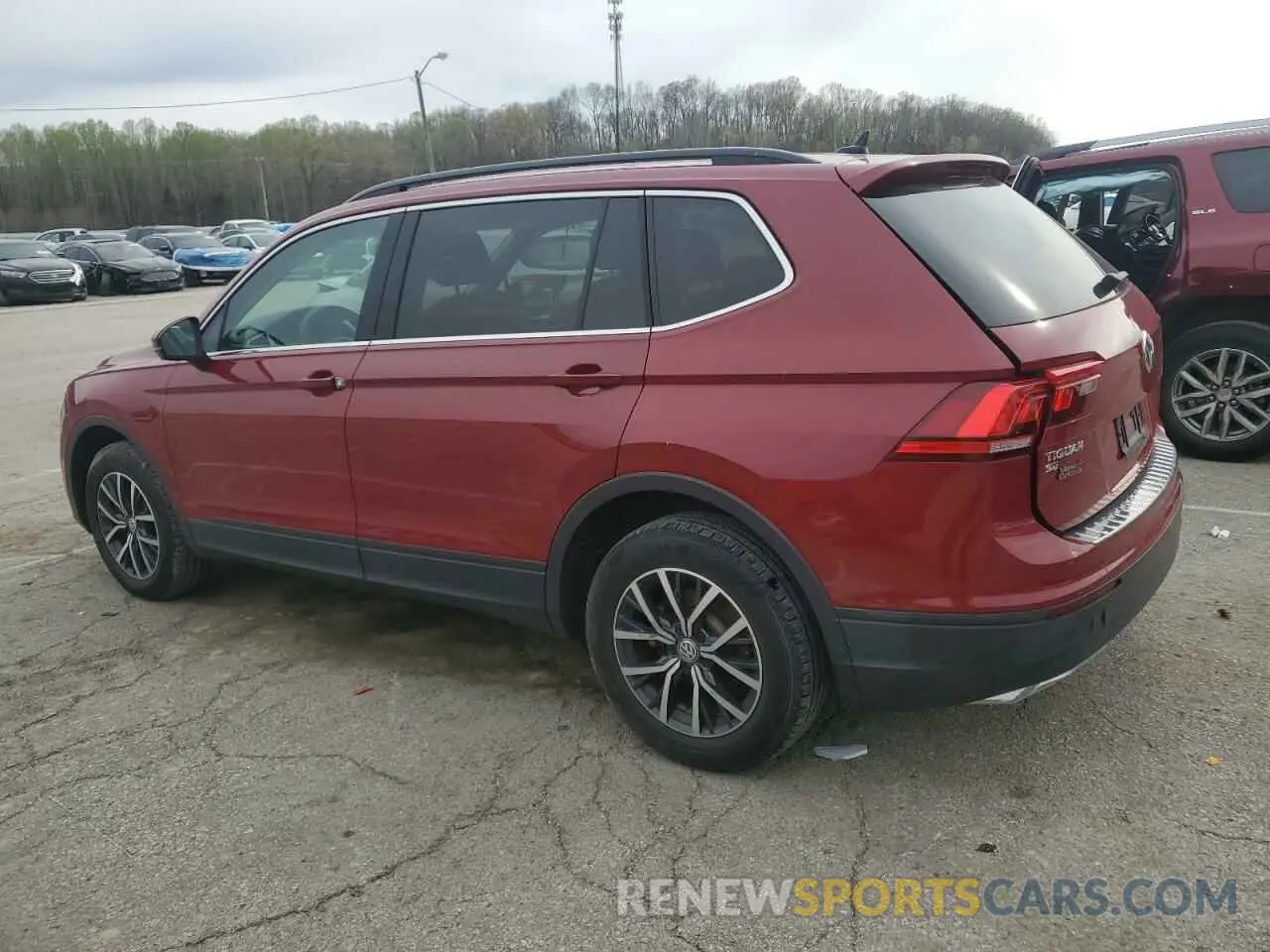 2 fotografías del automóvil dañado 3VV2B7AX0KM141613 VOLKSWAGEN TIGUAN 2019