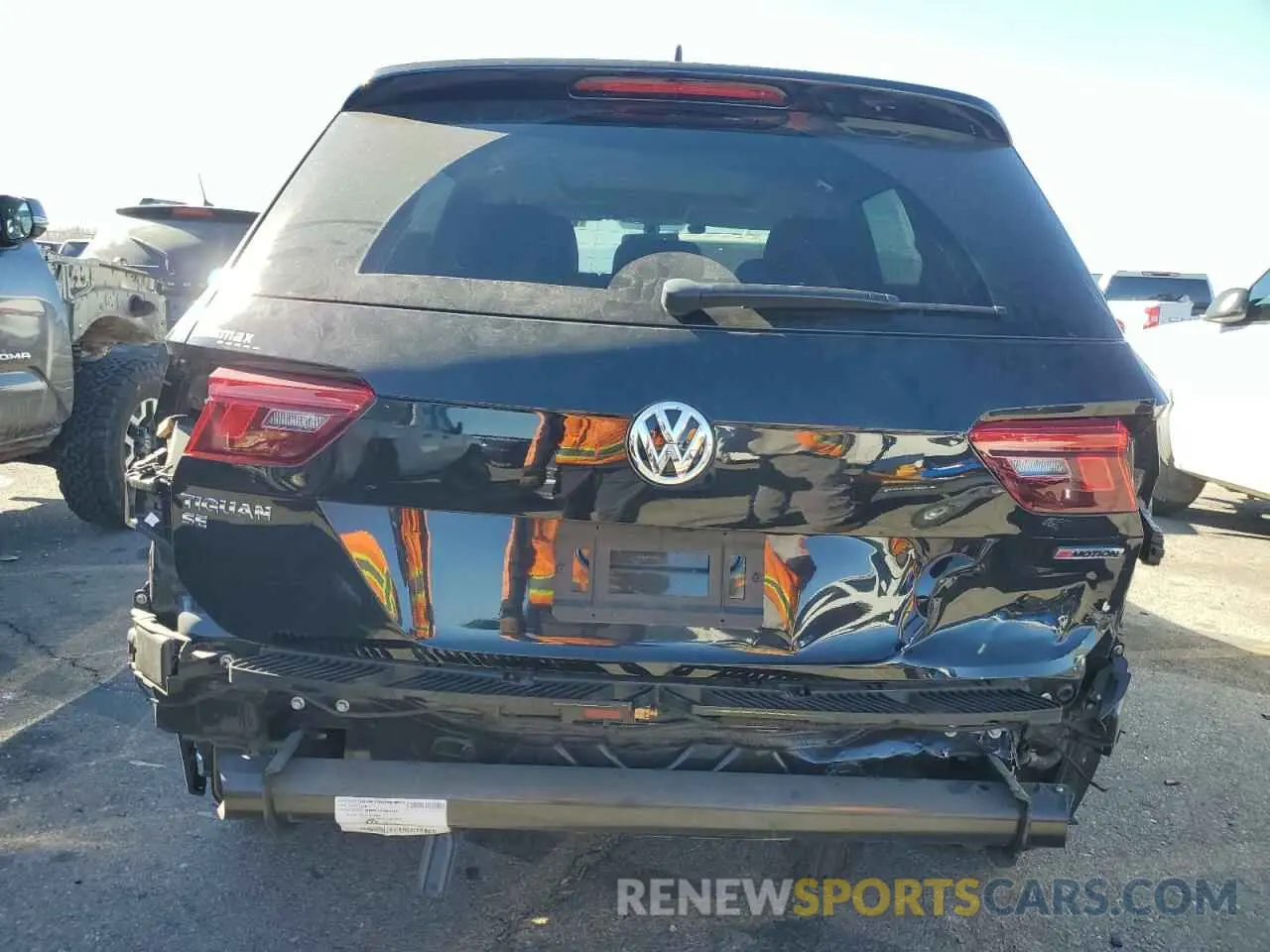 6 fotografías del automóvil dañado 3VV2B7AX1KM173499 VOLKSWAGEN TIGUAN 2019