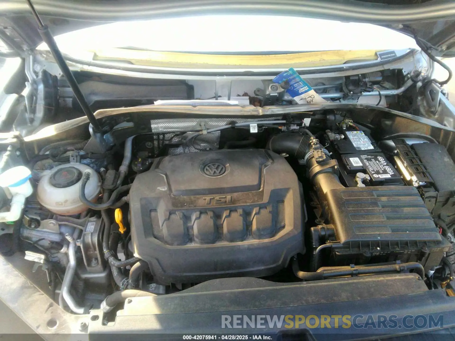 10 fotografías del automóvil dañado 3VV2B7AX1KM188293 VOLKSWAGEN TIGUAN 2019