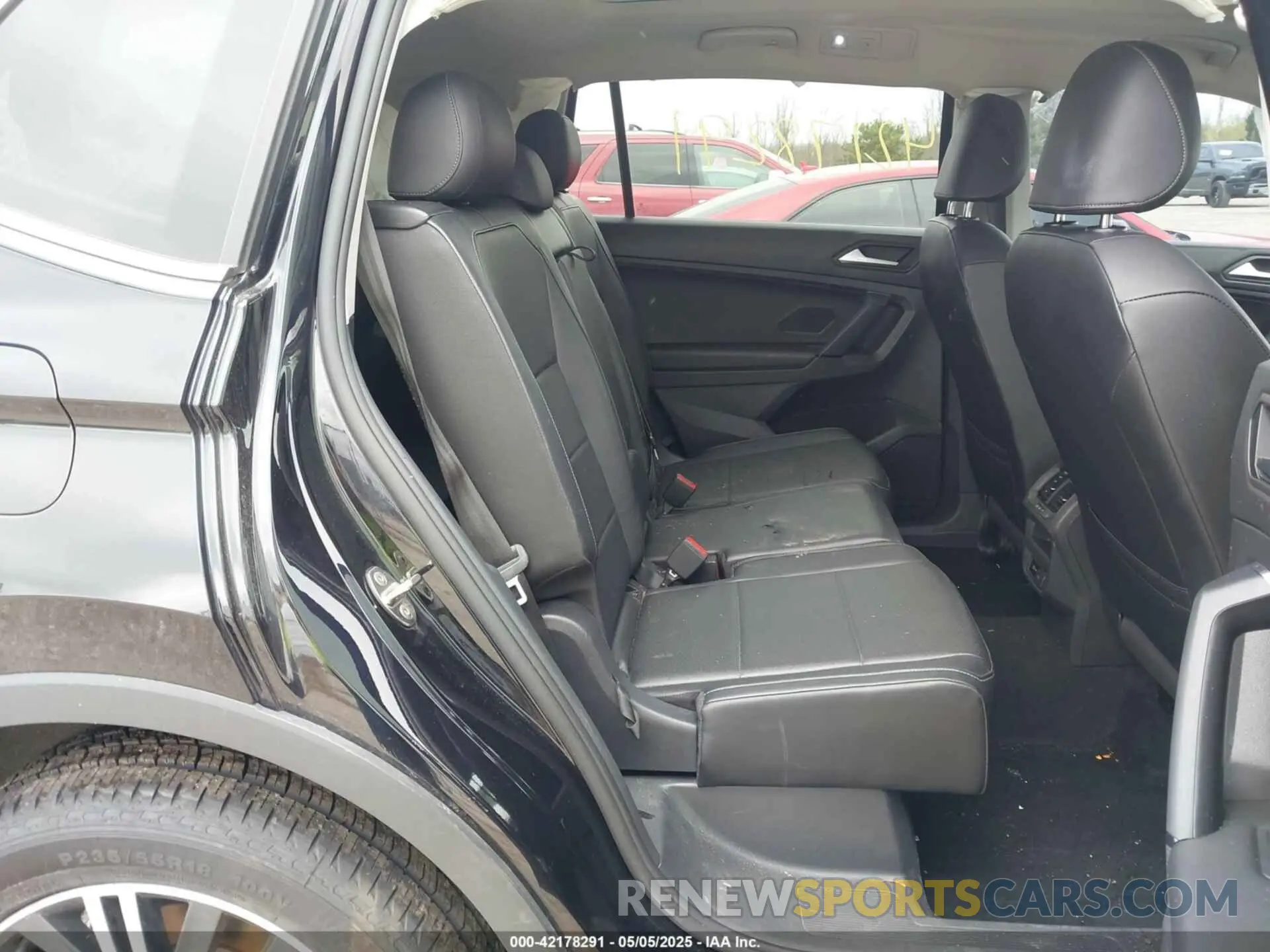 8 fotografías del automóvil dañado 3VV2B7AX2KM195253 VOLKSWAGEN TIGUAN 2019