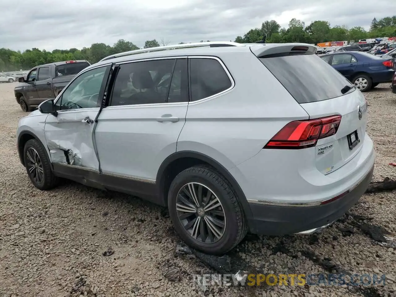 2 fotografías del automóvil dañado 3VV2B7AX4KM058556 VOLKSWAGEN TIGUAN 2019