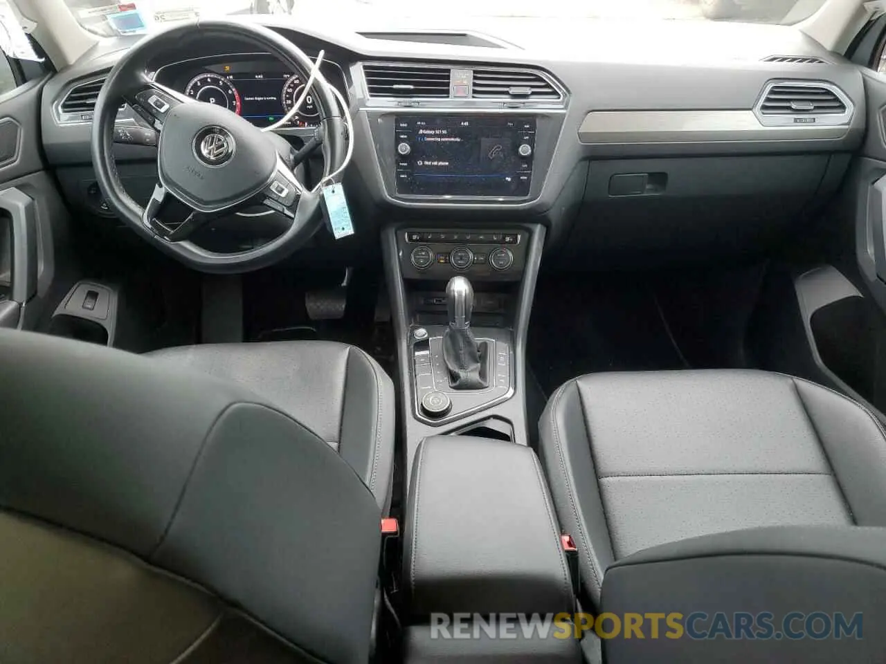 8 fotografías del automóvil dañado 3VV2B7AX4KM058556 VOLKSWAGEN TIGUAN 2019