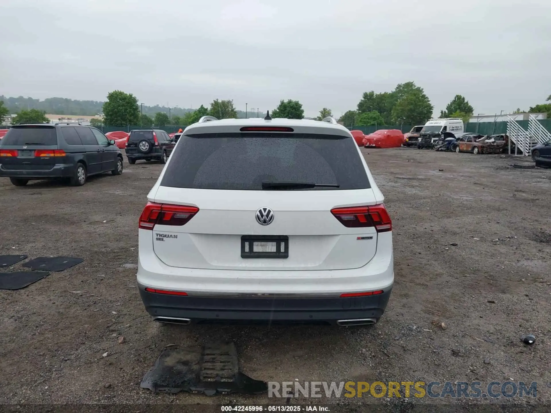17 fotografías del automóvil dañado 3VV2B7AX5KM052653 VOLKSWAGEN TIGUAN 2019
