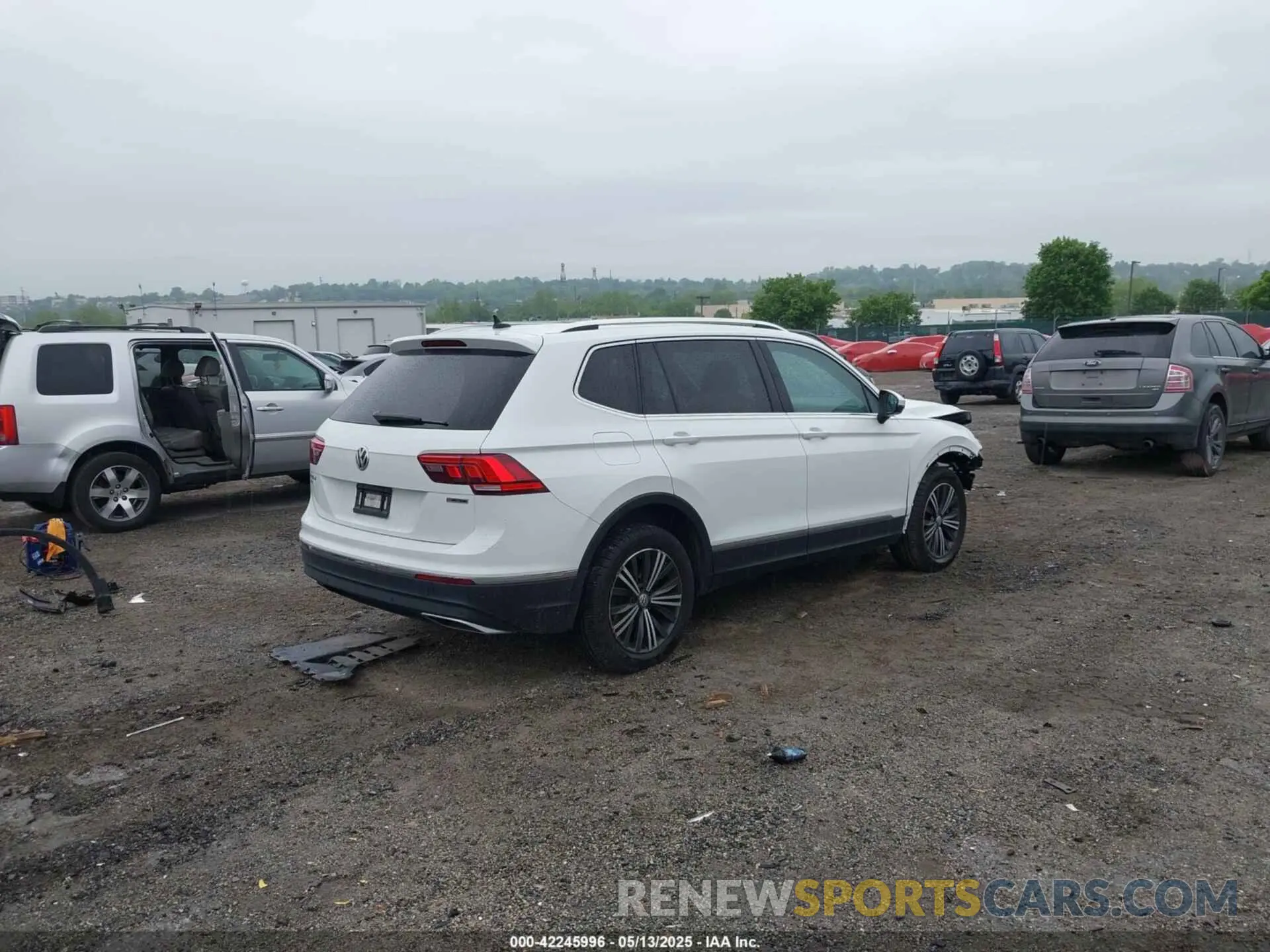 4 fotografías del automóvil dañado 3VV2B7AX5KM052653 VOLKSWAGEN TIGUAN 2019
