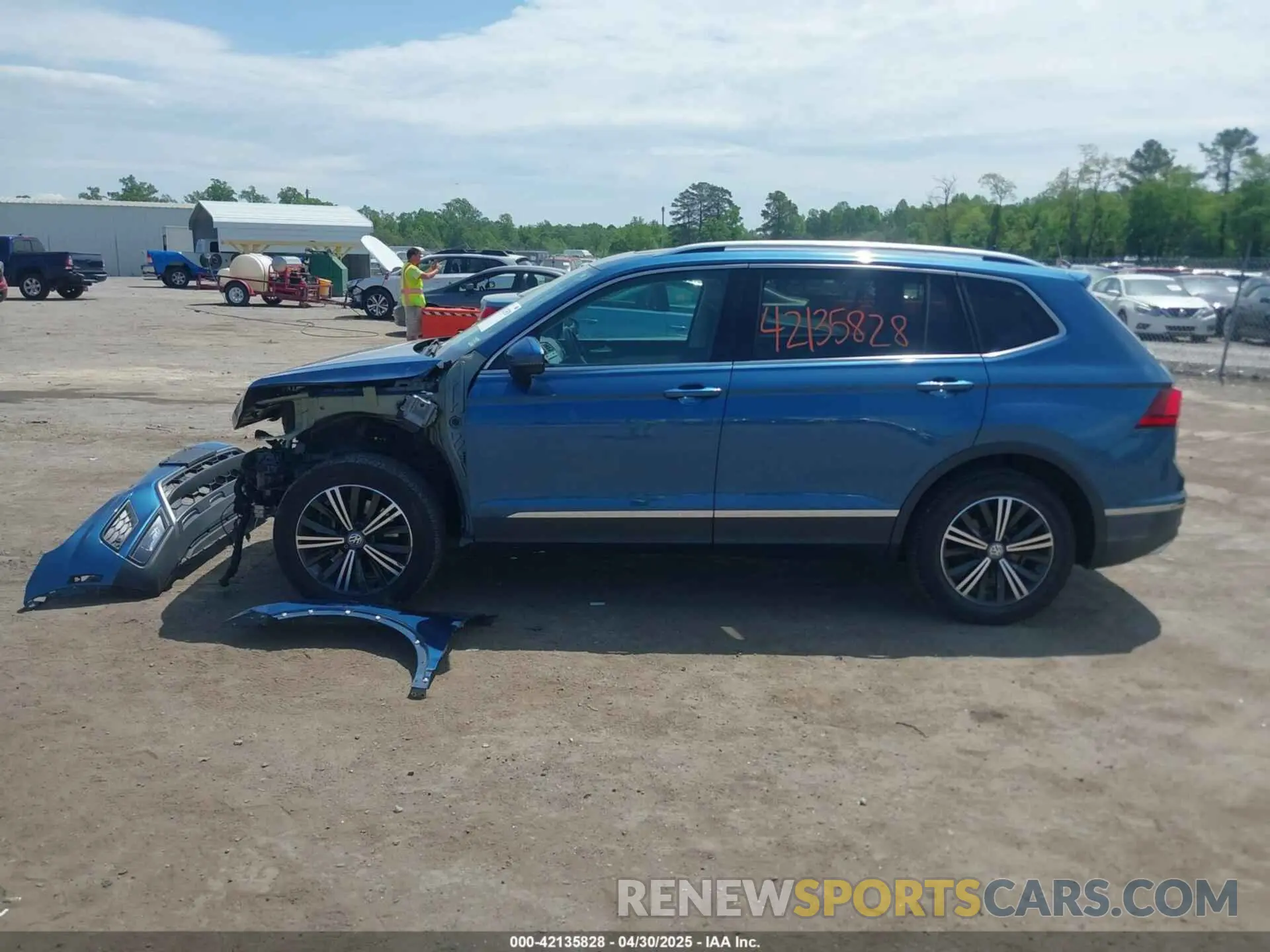 15 fotografías del automóvil dañado 3VV2B7AX5KM062339 VOLKSWAGEN TIGUAN 2019