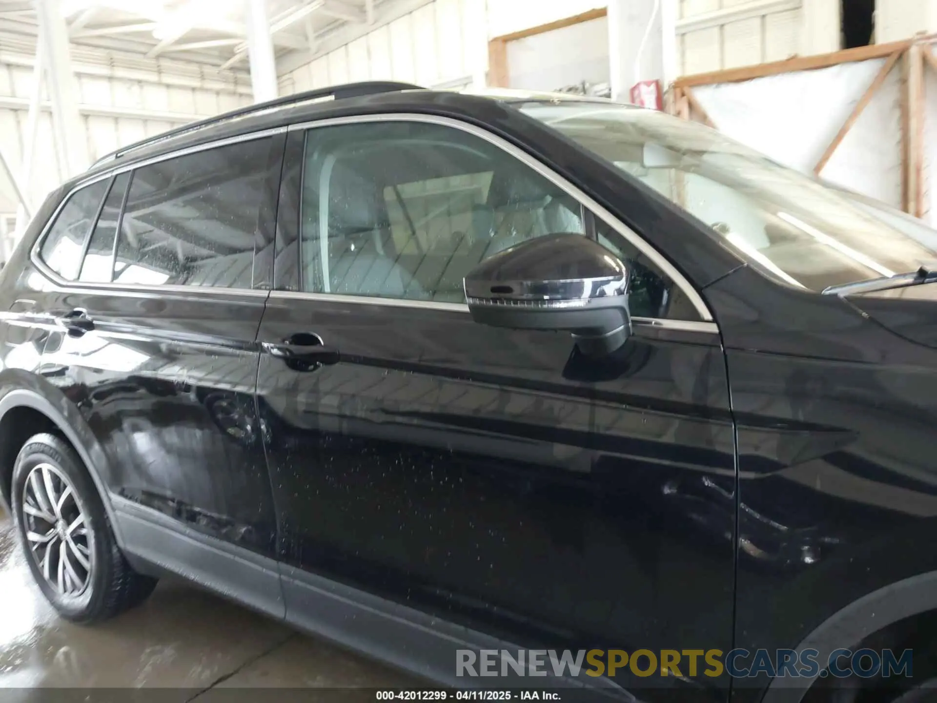 13 fotografías del automóvil dañado 3VV2B7AX5KM074555 VOLKSWAGEN TIGUAN 2019
