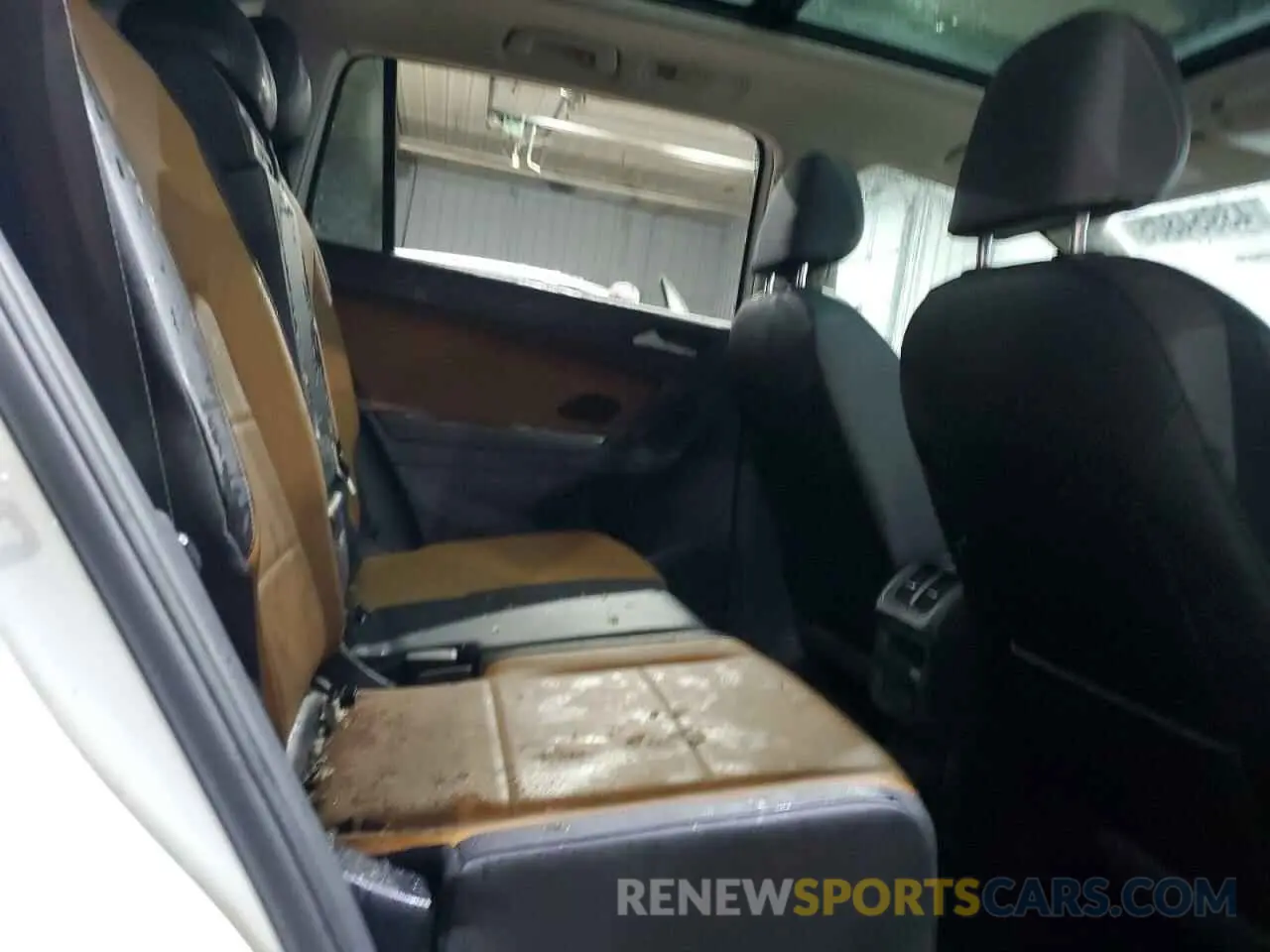 11 fotografías del automóvil dañado 3VV2B7AX6KM005759 VOLKSWAGEN TIGUAN 2019