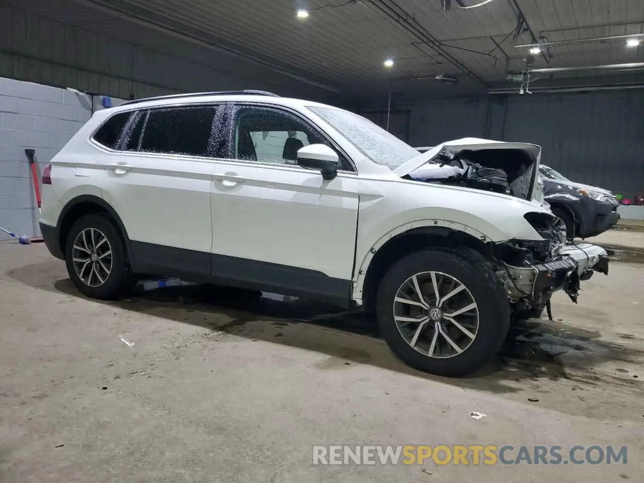 4 fotografías del automóvil dañado 3VV2B7AX6KM005759 VOLKSWAGEN TIGUAN 2019