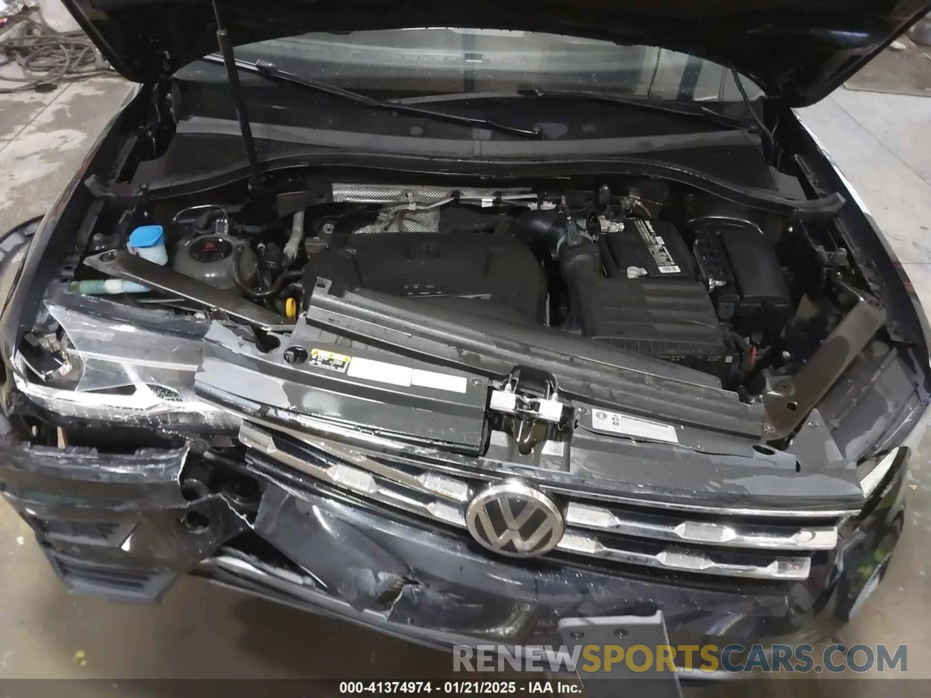 10 fotografías del automóvil dañado 3VV2B7AX6KM030029 VOLKSWAGEN TIGUAN 2019