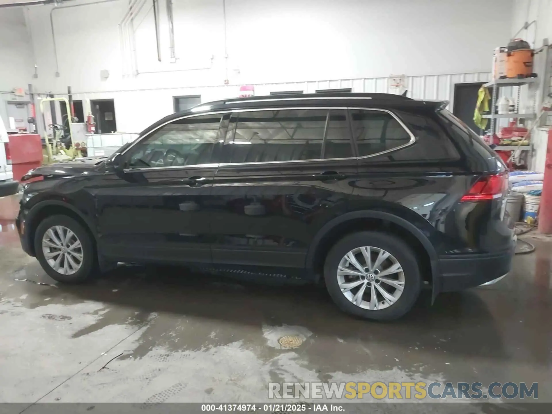 14 fotografías del automóvil dañado 3VV2B7AX6KM030029 VOLKSWAGEN TIGUAN 2019