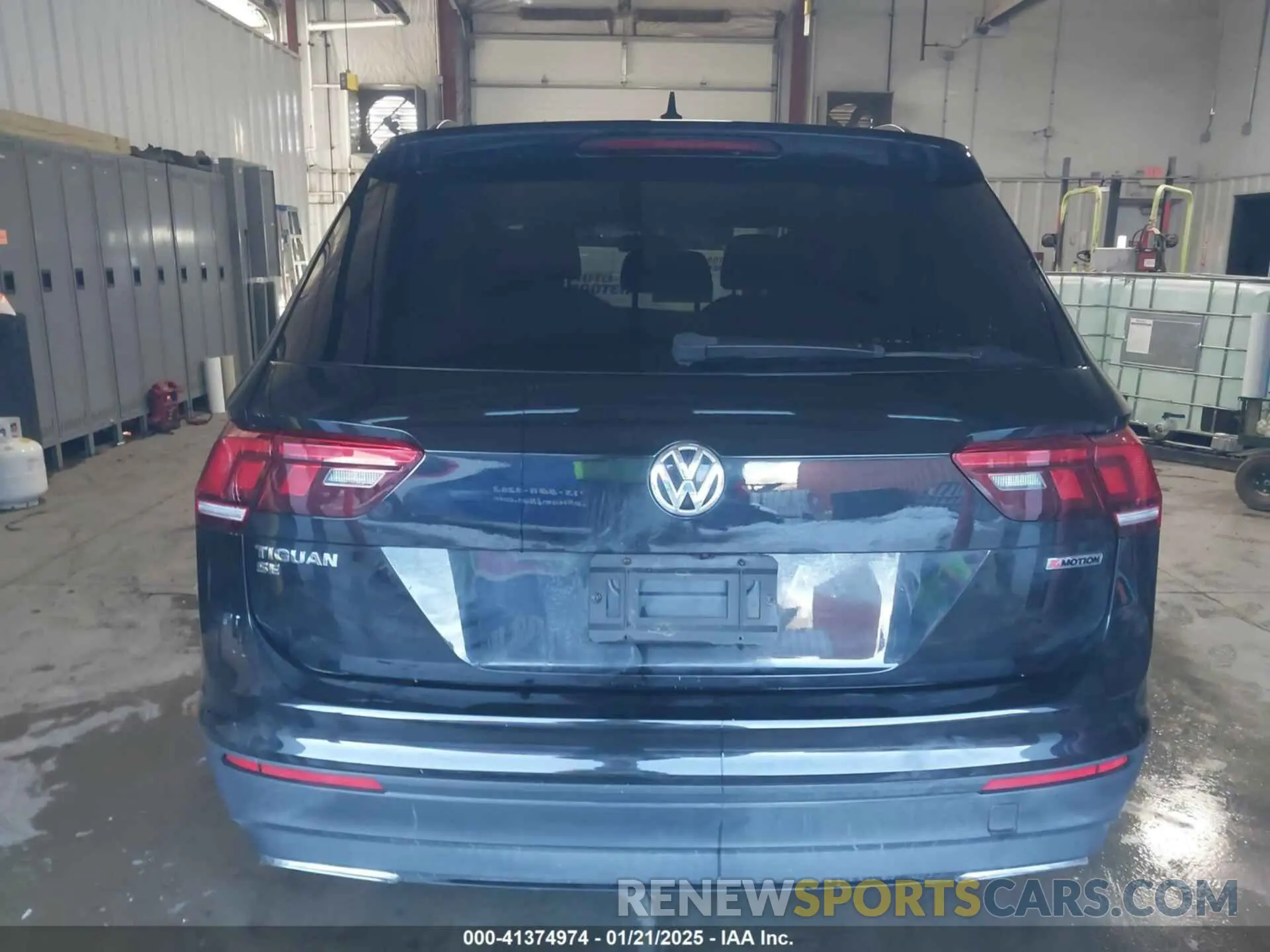 16 fotografías del automóvil dañado 3VV2B7AX6KM030029 VOLKSWAGEN TIGUAN 2019