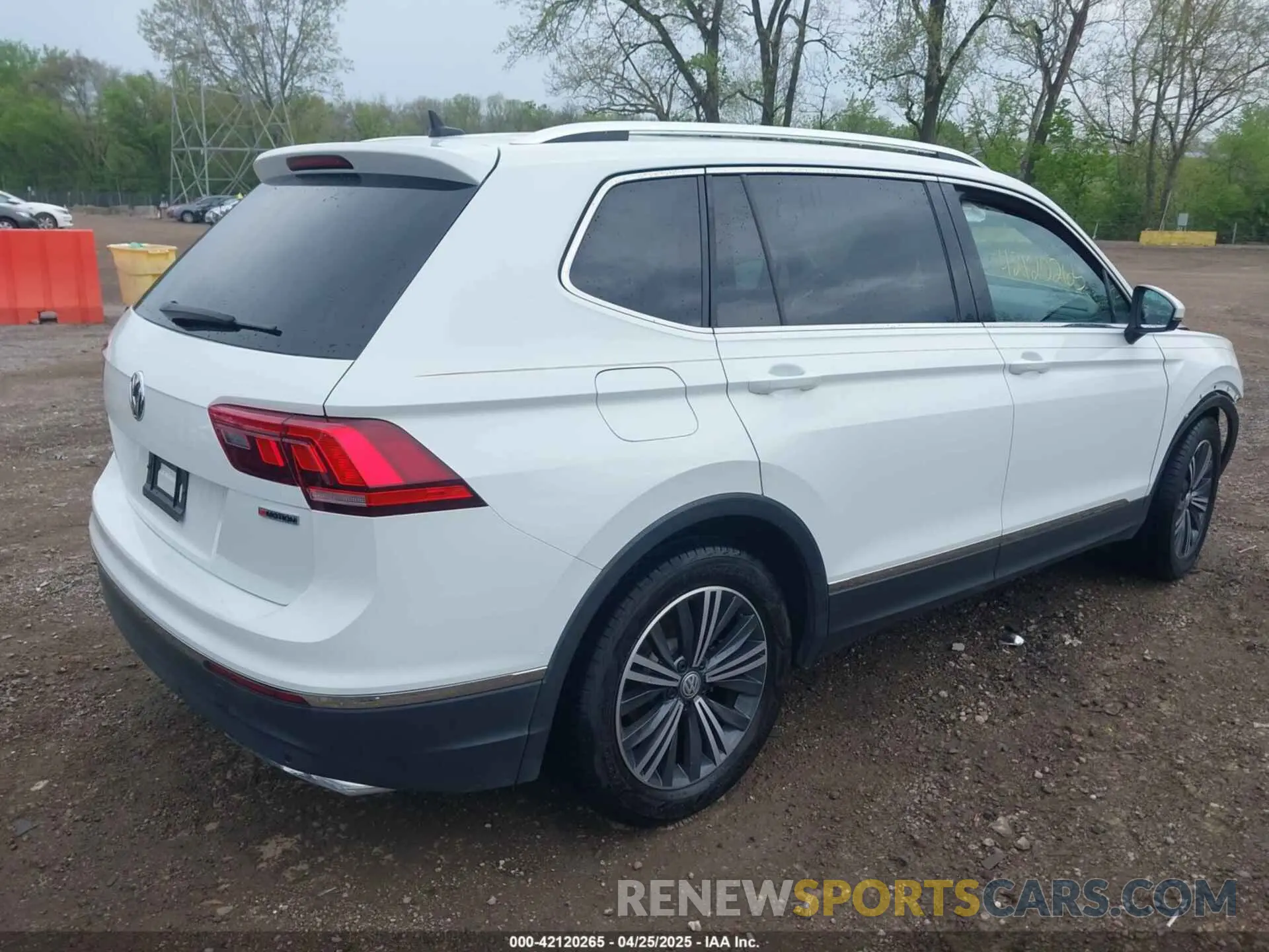 4 fotografías del automóvil dañado 3VV2B7AX6KM041161 VOLKSWAGEN TIGUAN 2019