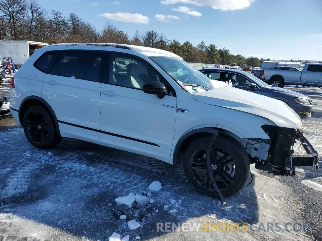 4 fotografías del automóvil dañado 3VV2B7AX6KM179699 VOLKSWAGEN TIGUAN 2019