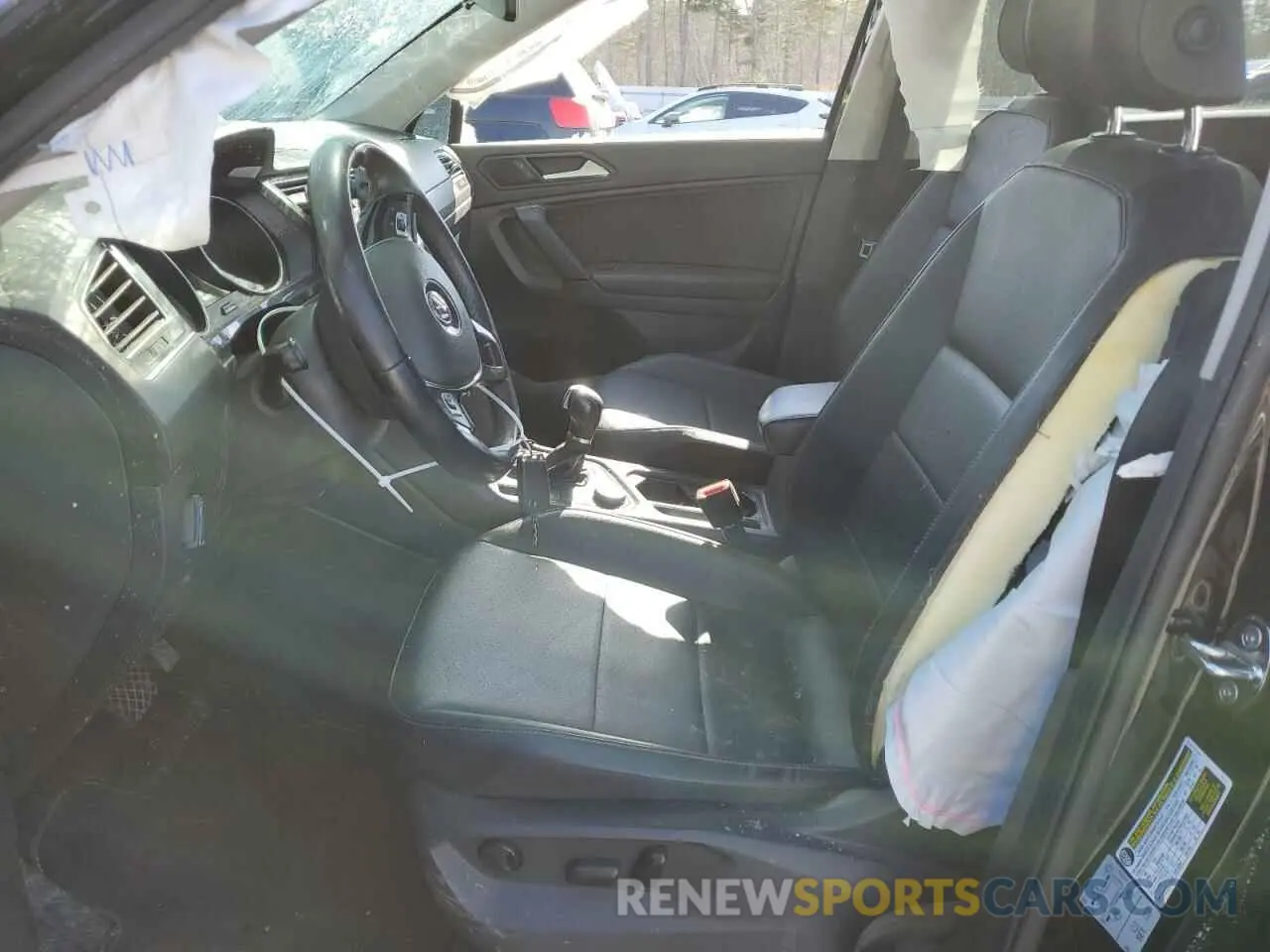 7 fotografías del automóvil dañado 3VV2B7AX7KM053027 VOLKSWAGEN TIGUAN 2019