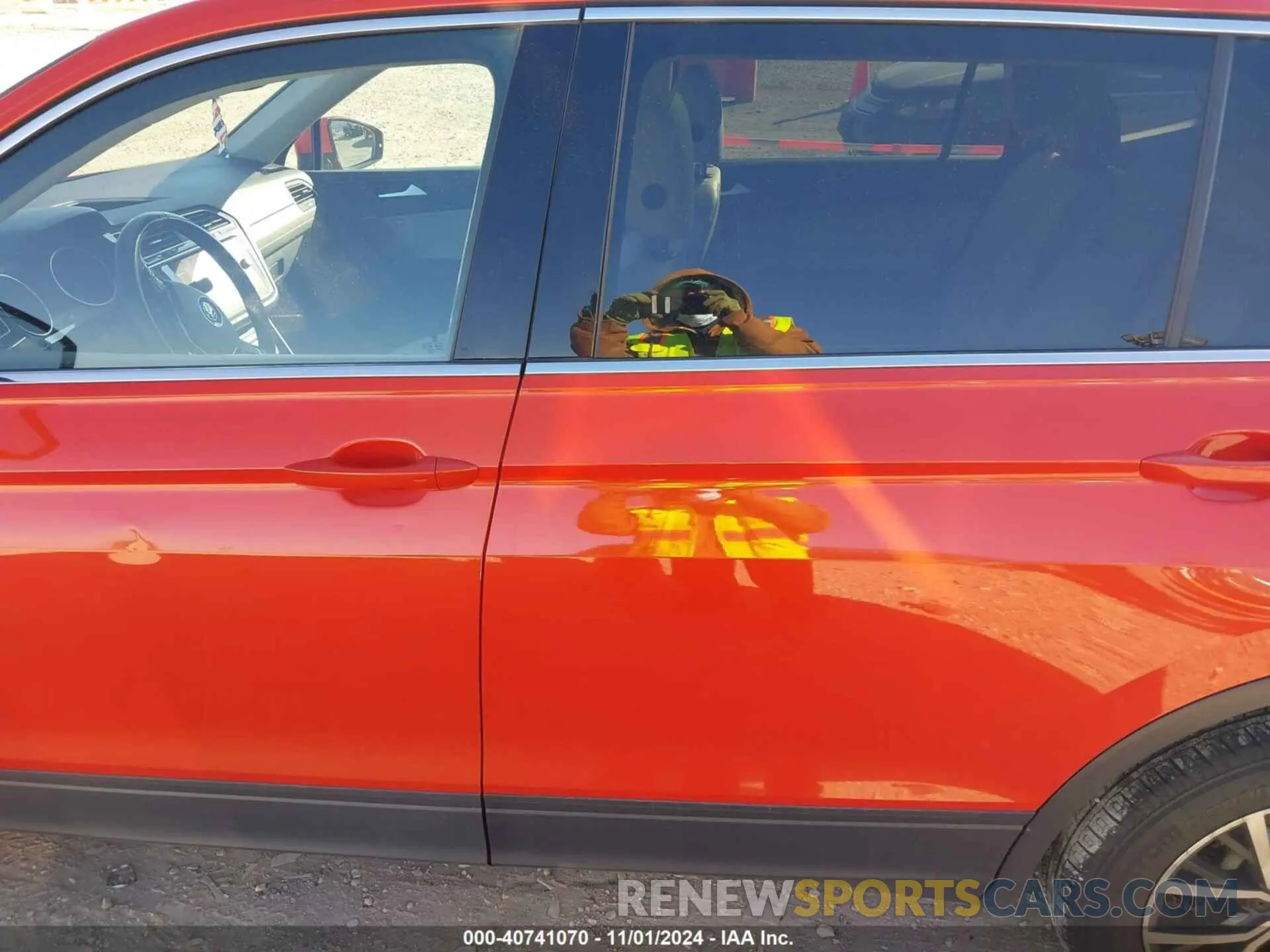 14 fotografías del automóvil dañado 3VV2B7AX7KM108320 VOLKSWAGEN TIGUAN 2019