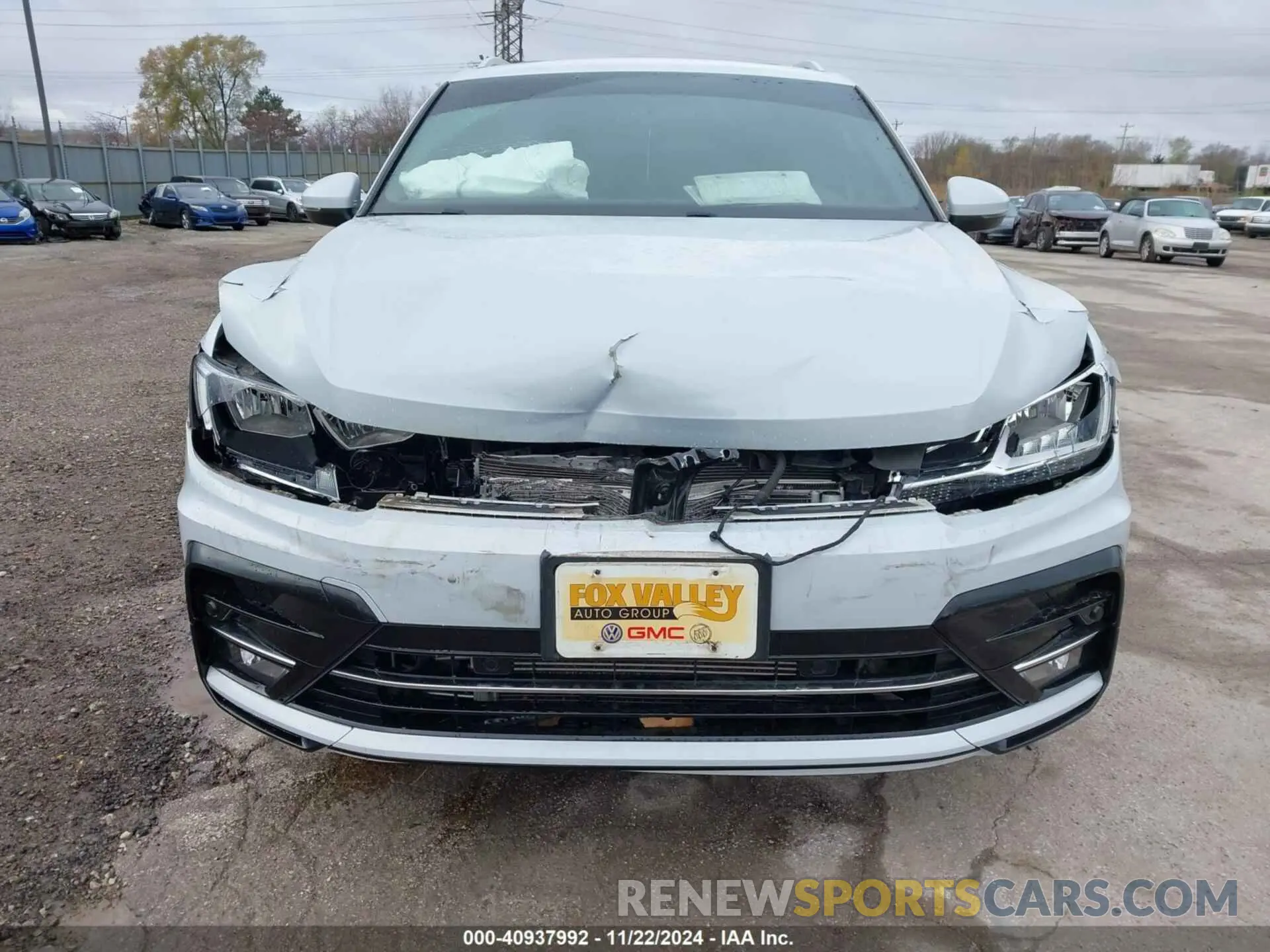 12 fotografías del automóvil dañado 3VV2B7AX8KM025169 VOLKSWAGEN TIGUAN 2019