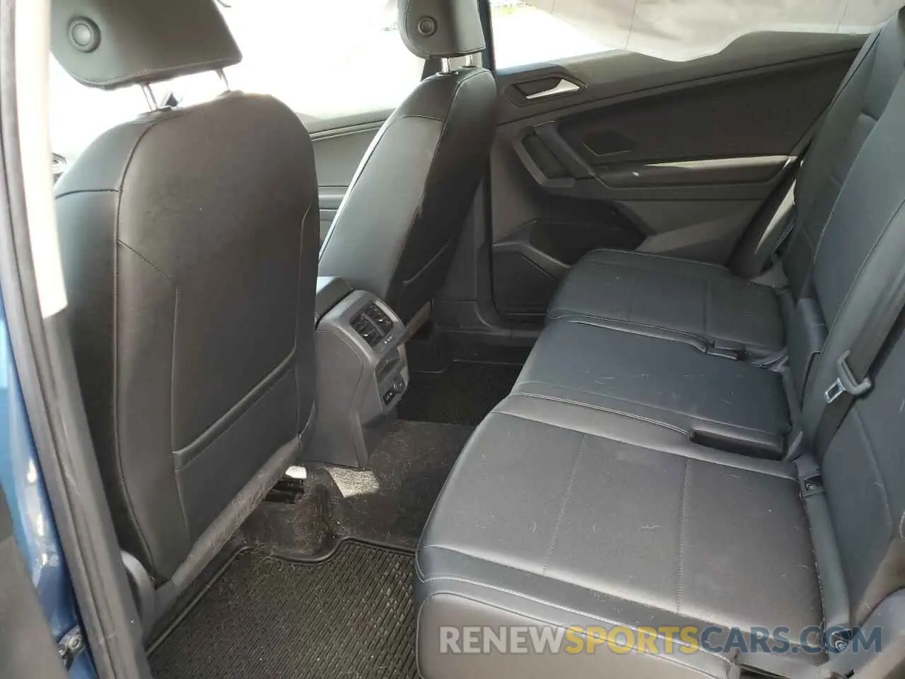 10 fotografías del automóvil dañado 3VV2B7AX8KM047706 VOLKSWAGEN TIGUAN 2019