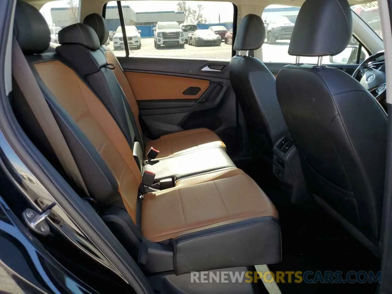 12 fotografías del automóvil dañado 3VV2B7AX8KM139575 VOLKSWAGEN TIGUAN 2019