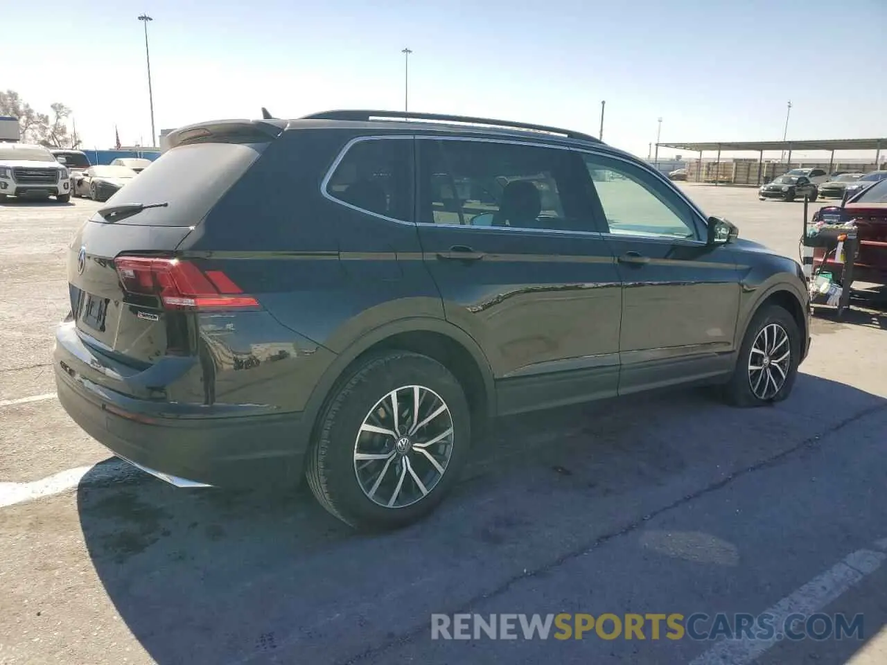 3 fotografías del automóvil dañado 3VV2B7AX8KM139575 VOLKSWAGEN TIGUAN 2019