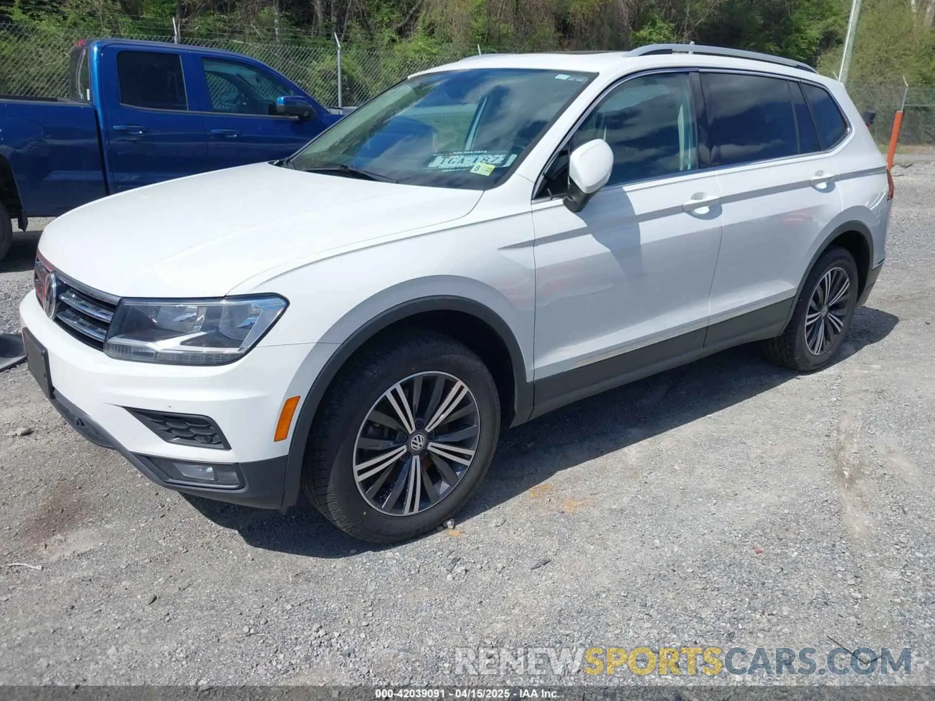 2 fotografías del automóvil dañado 3VV2B7AX8KM160426 VOLKSWAGEN TIGUAN 2019