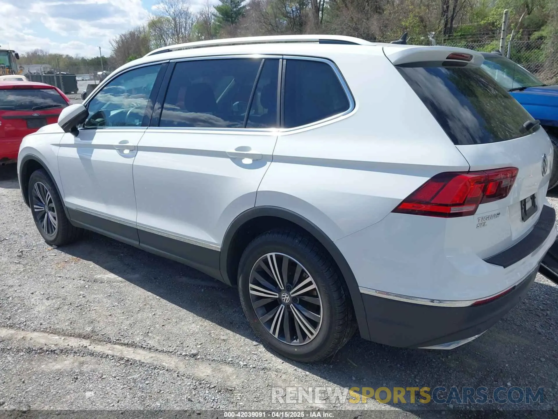 3 fotografías del automóvil dañado 3VV2B7AX8KM160426 VOLKSWAGEN TIGUAN 2019