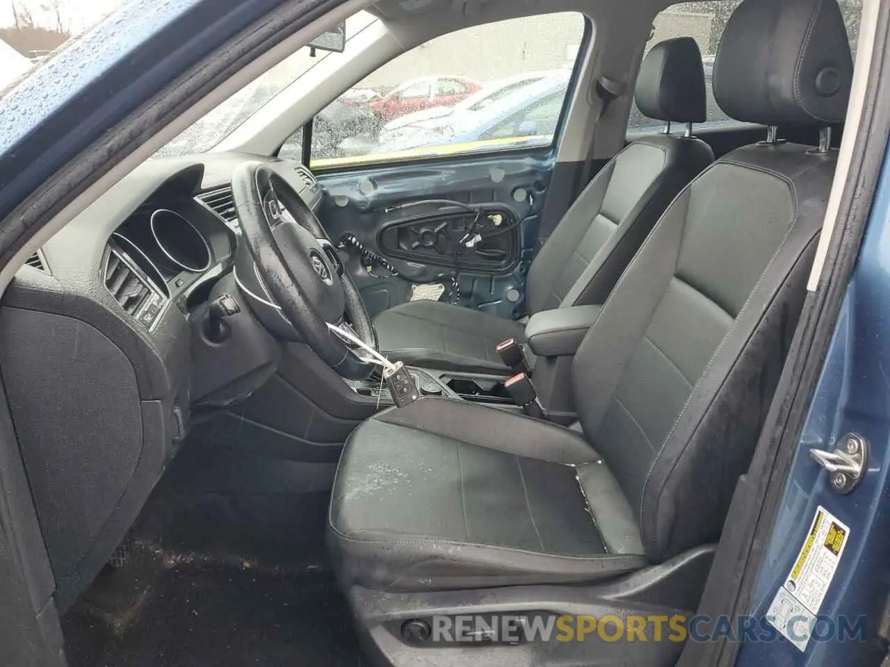 7 fotografías del automóvil dañado 3VV2B7AX9KM183777 VOLKSWAGEN TIGUAN 2019