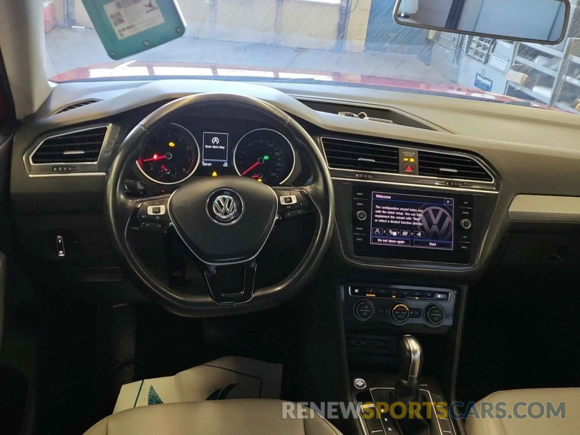 13 fotografías del automóvil dañado 3VV2B7AXXKM040000 VOLKSWAGEN TIGUAN 2019