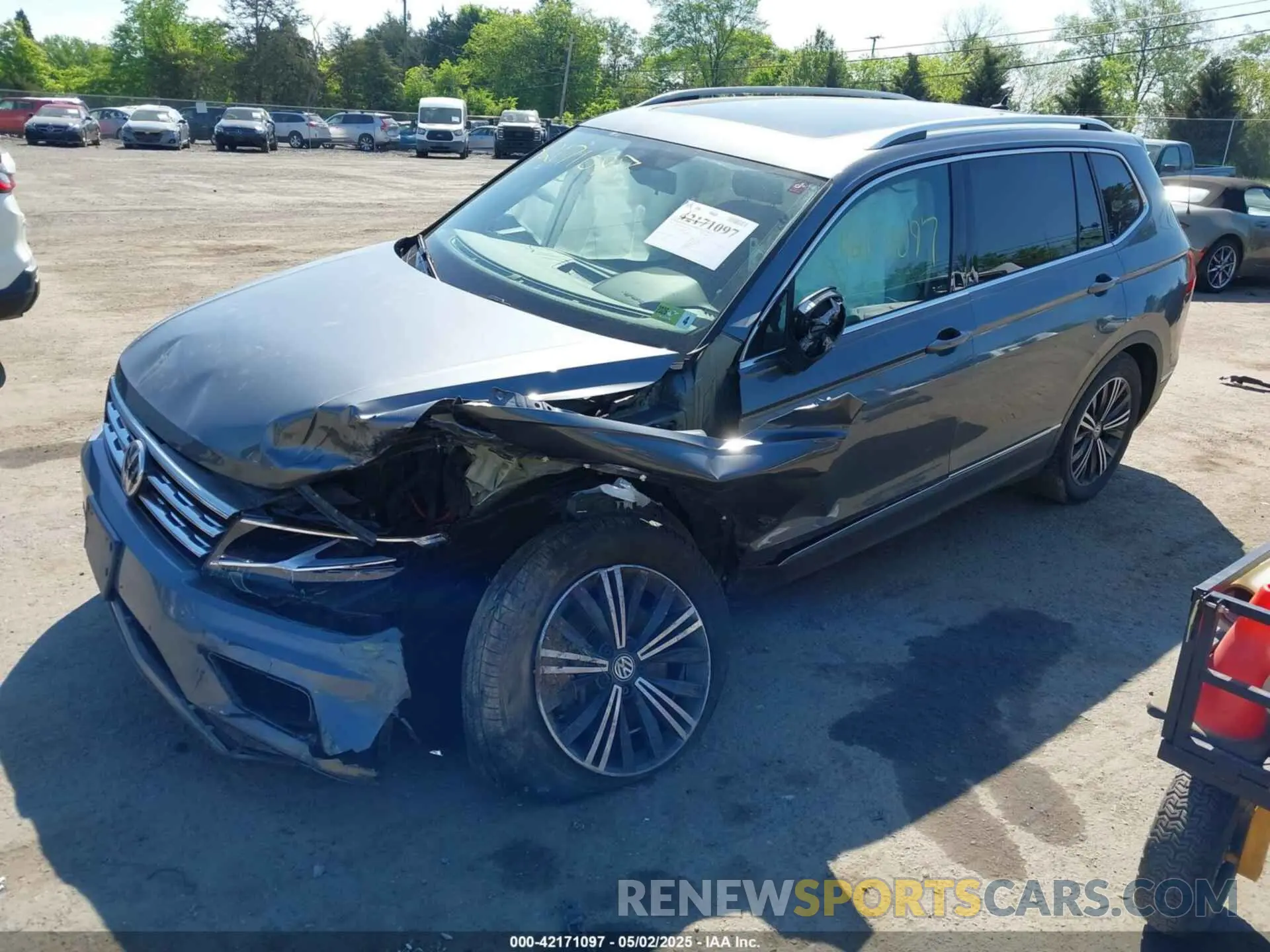 2 fotografías del automóvil dañado 3VV2B7AXXKM084286 VOLKSWAGEN TIGUAN 2019