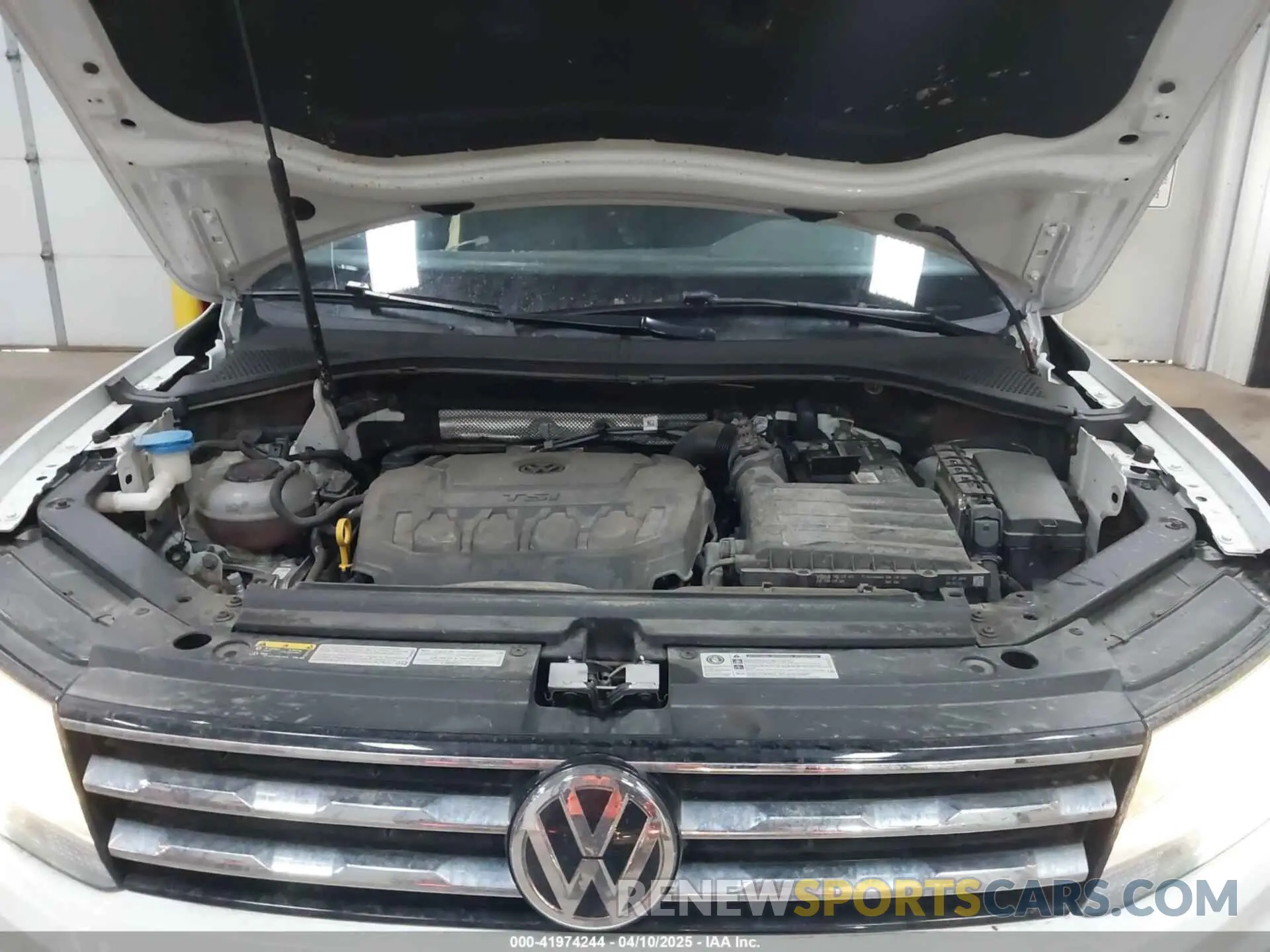 10 fotografías del automóvil dañado 3VV2B7AXXKM190608 VOLKSWAGEN TIGUAN 2019