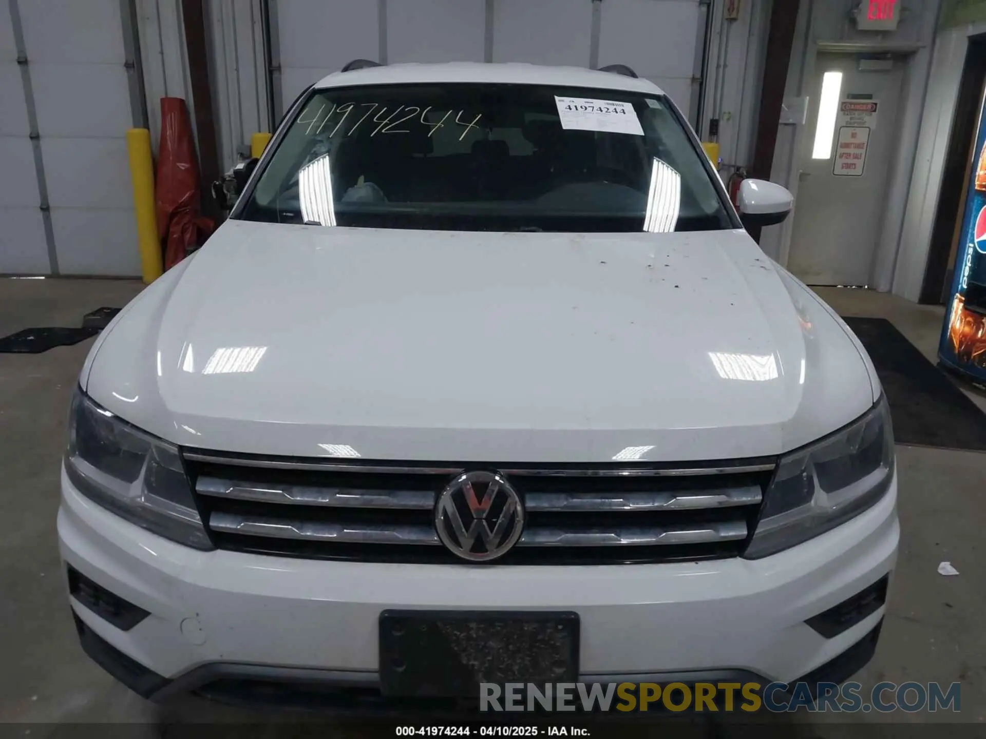 12 fotografías del automóvil dañado 3VV2B7AXXKM190608 VOLKSWAGEN TIGUAN 2019