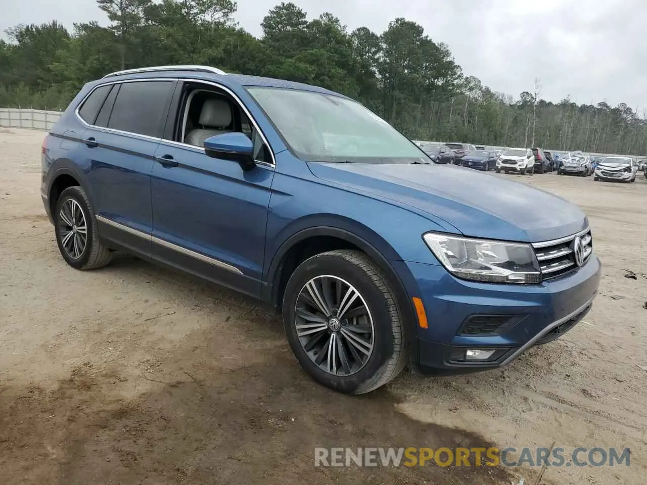 4 fotografías del automóvil dañado 3VV3B7AX0KM013733 VOLKSWAGEN TIGUAN 2019