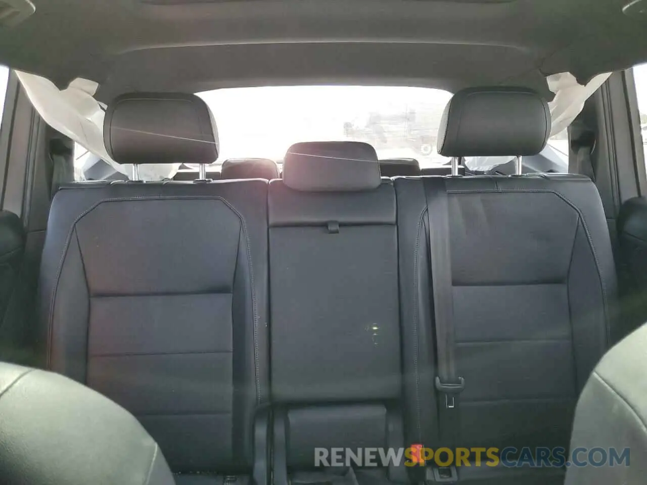 10 fotografías del automóvil dañado 3VV3B7AX0KM169125 VOLKSWAGEN TIGUAN 2019