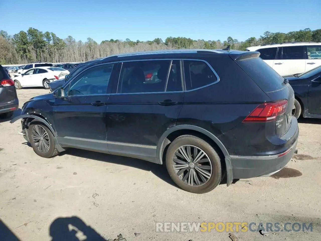 2 fotografías del automóvil dañado 3VV3B7AX1KM094578 VOLKSWAGEN TIGUAN 2019