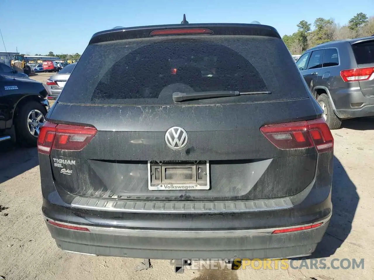 6 fotografías del automóvil dañado 3VV3B7AX1KM094578 VOLKSWAGEN TIGUAN 2019