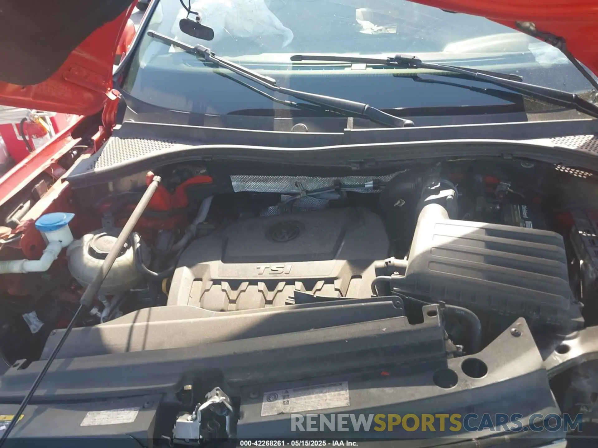 10 fotografías del automóvil dañado 3VV3B7AX2KM060679 VOLKSWAGEN TIGUAN 2019