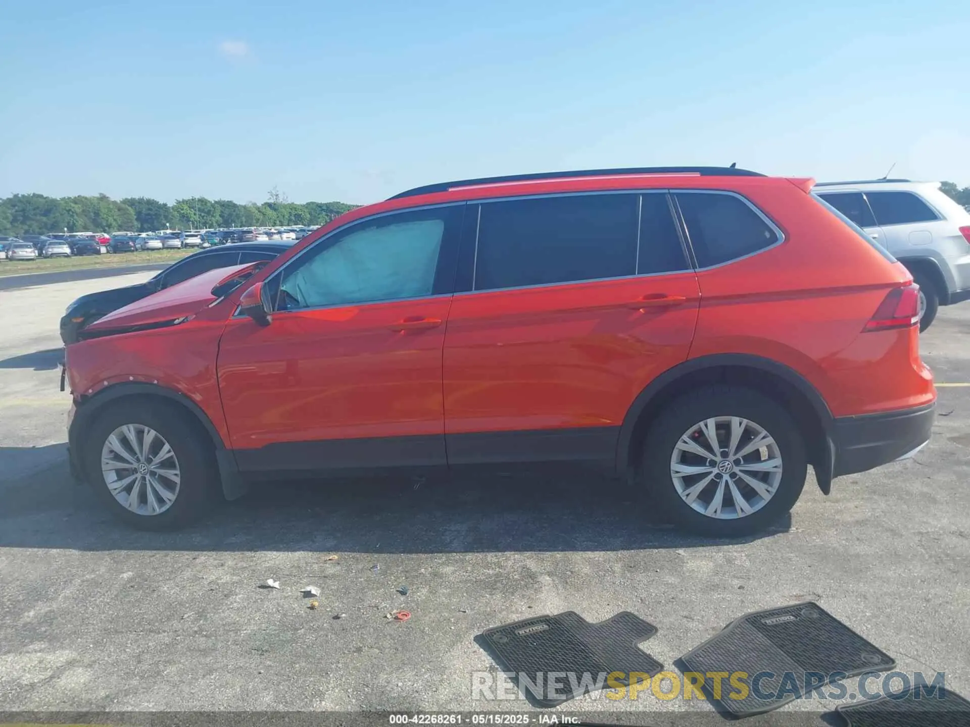 13 fotografías del automóvil dañado 3VV3B7AX2KM060679 VOLKSWAGEN TIGUAN 2019
